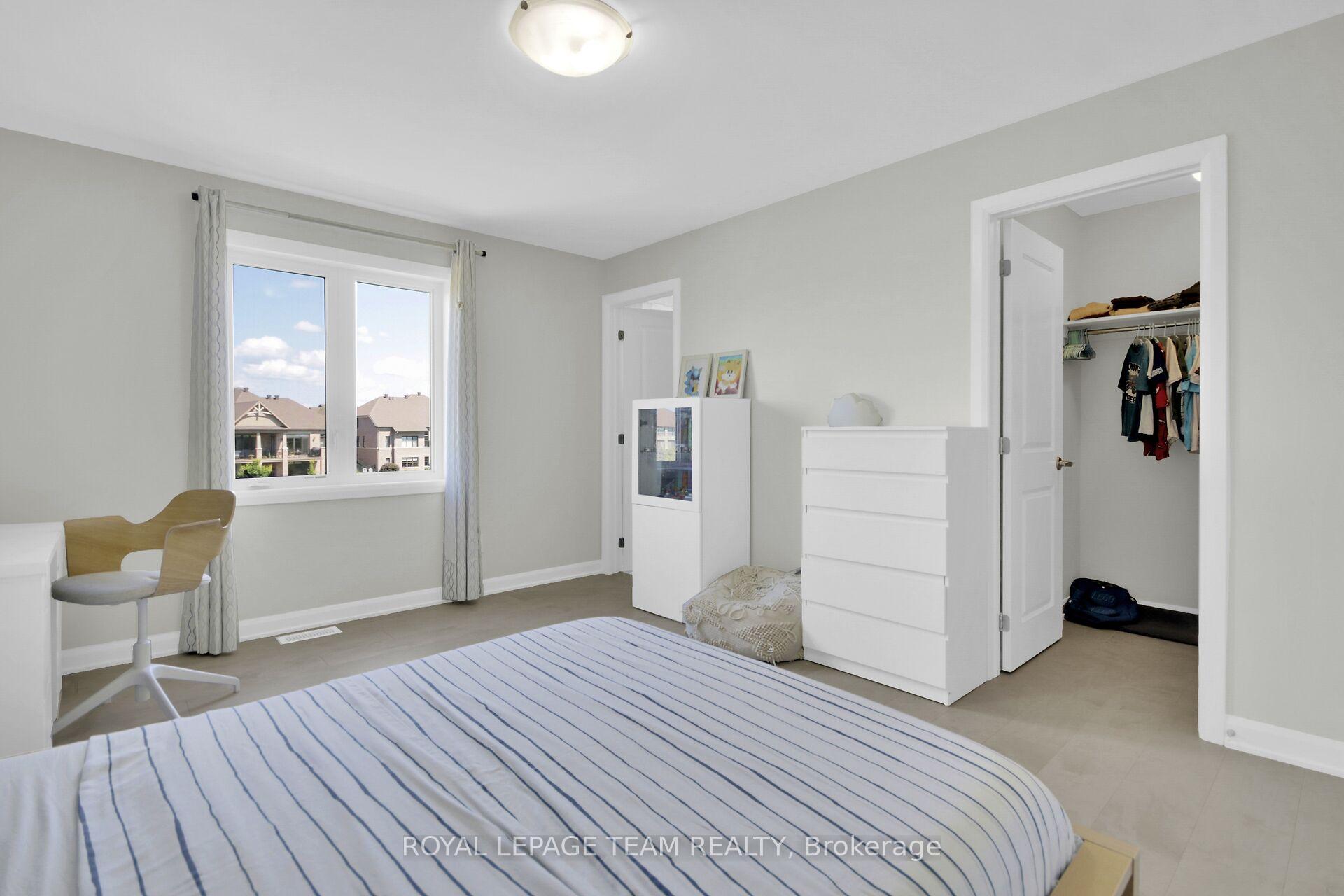 Photo 34 of 737 Coast Circle, Ottawa, Mahogany Community — HOMEH