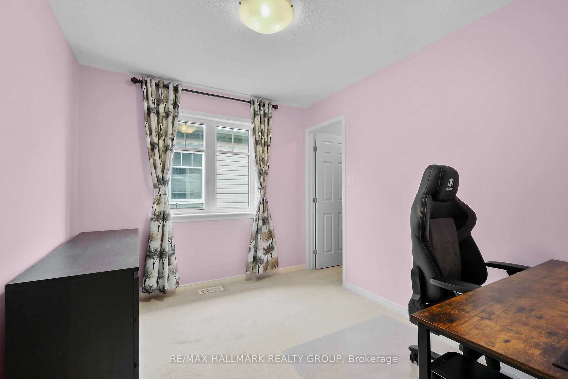 Photo 32 of 74 Tapadero Avenue, Ottawa, Kanata - Emerald Meadows/Trailwest — HOMEH