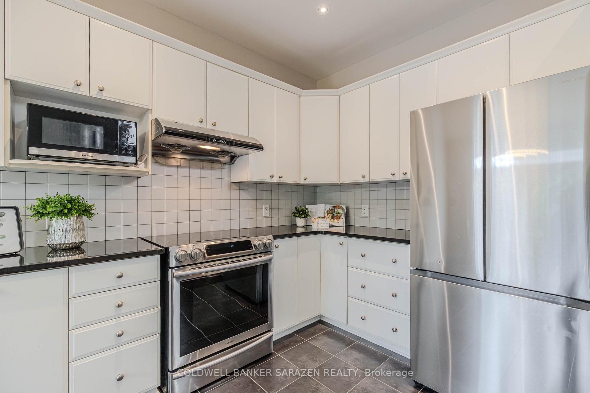 Photo 19 of 167 Keyrock Drive, Ottawa, Kanata - Kanata Lakes/Heritage Hills — HOMEH