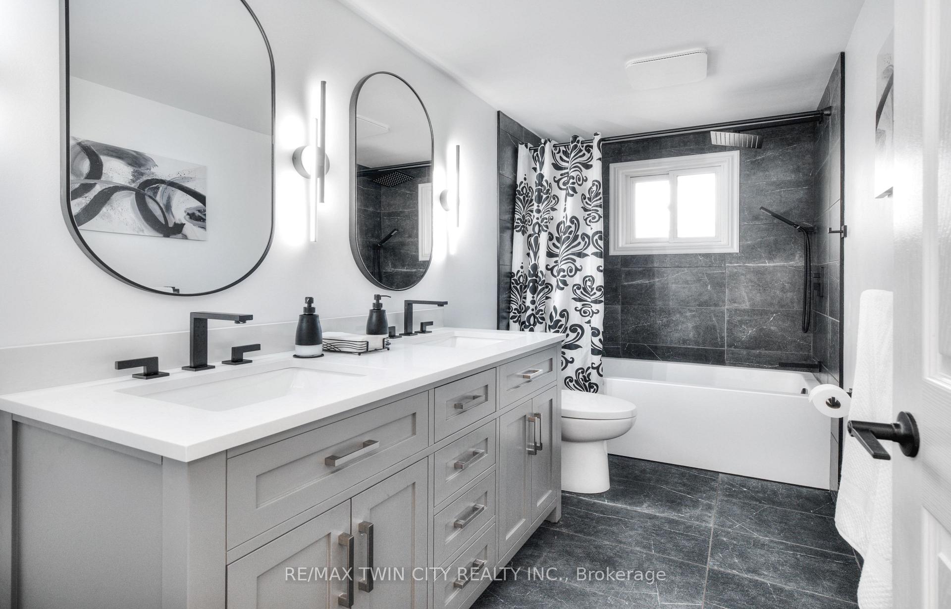 Photo 5 of 27 Wheatfield Crescent, Kitchener — HOMEH