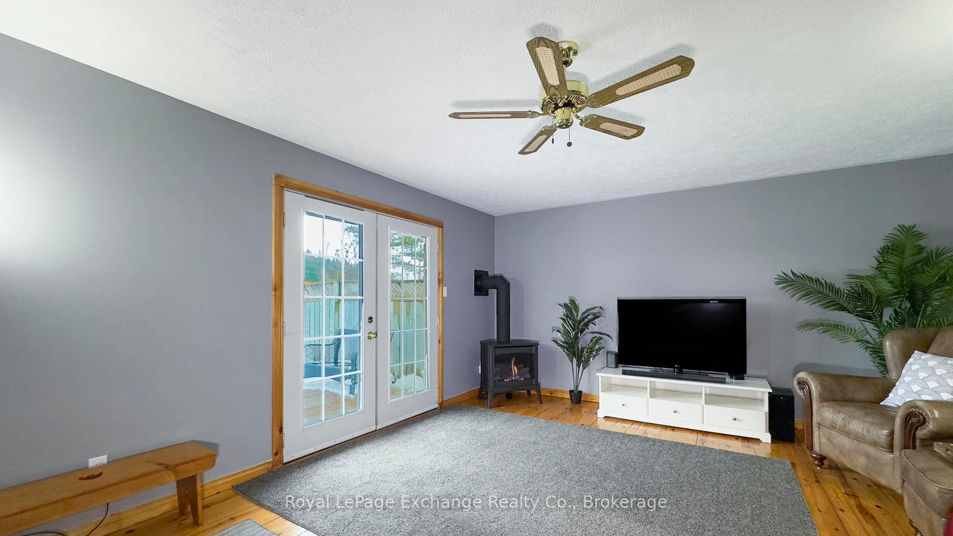 Photo 10 of 668 Hunter Street, Kincardine — HOMEH