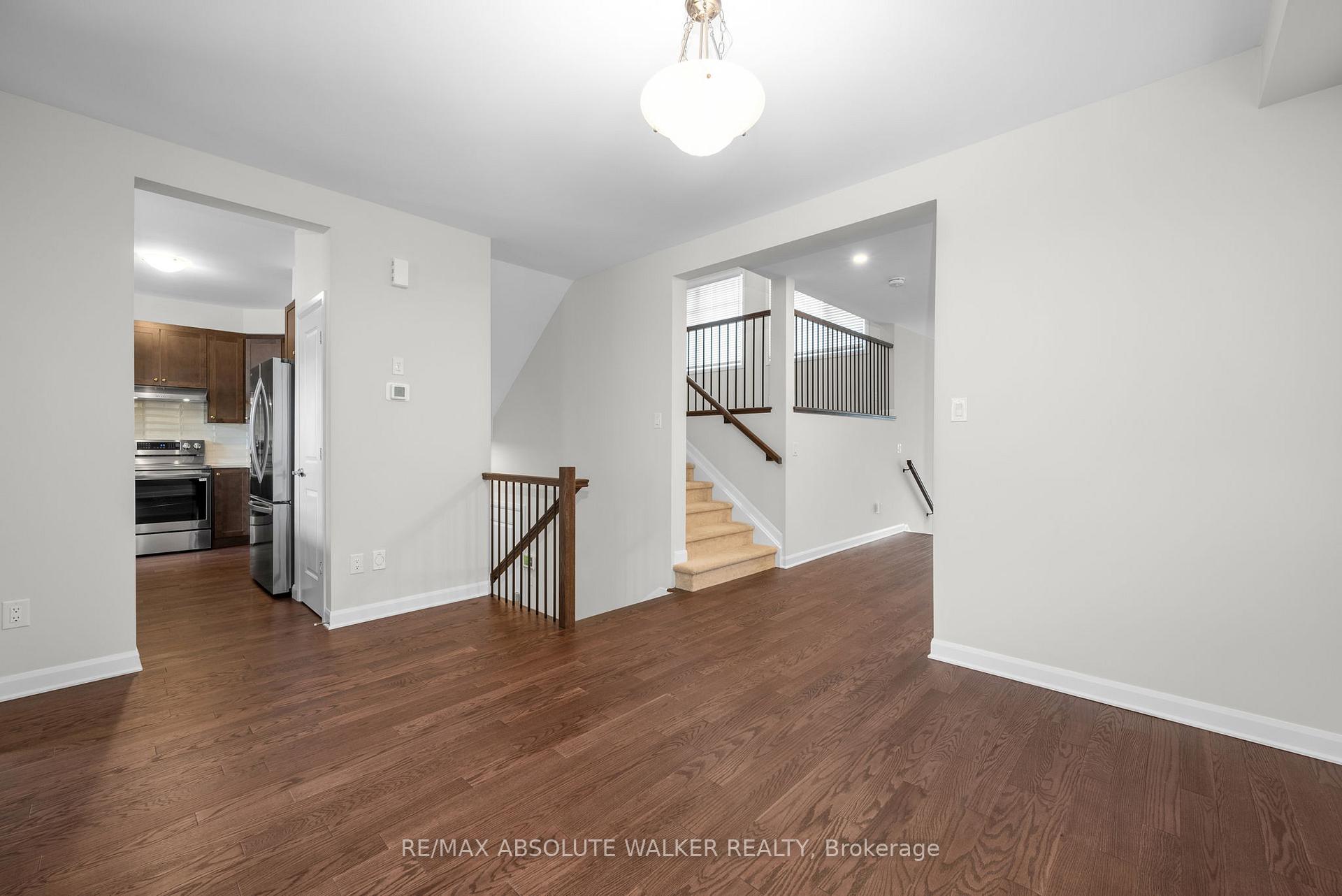 Photo 7 of 529 Anchor Circle, Ottawa, Mahogany Community — HOMEH