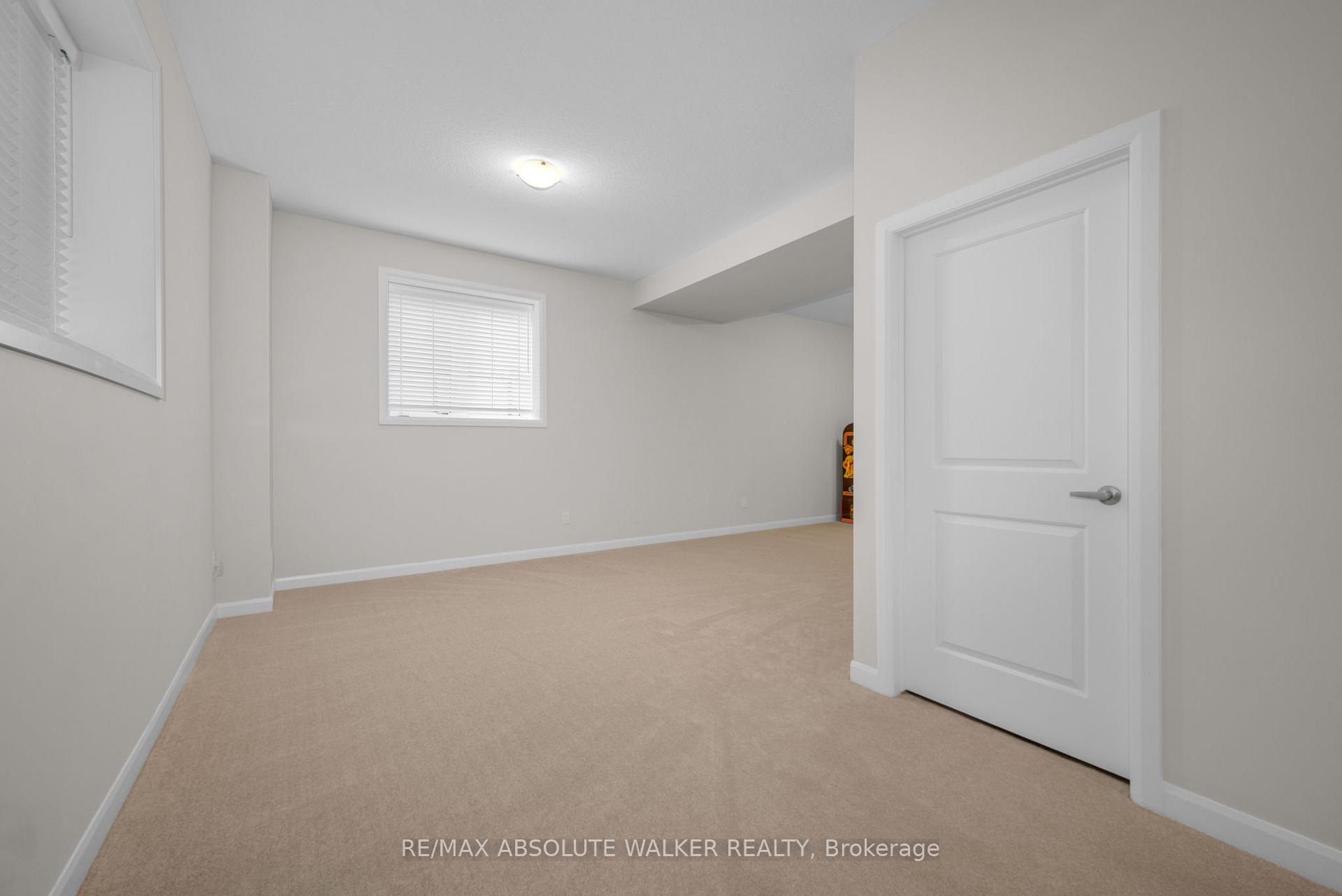 Photo 31 of 529 Anchor Circle, Ottawa, Mahogany Community — HOMEH