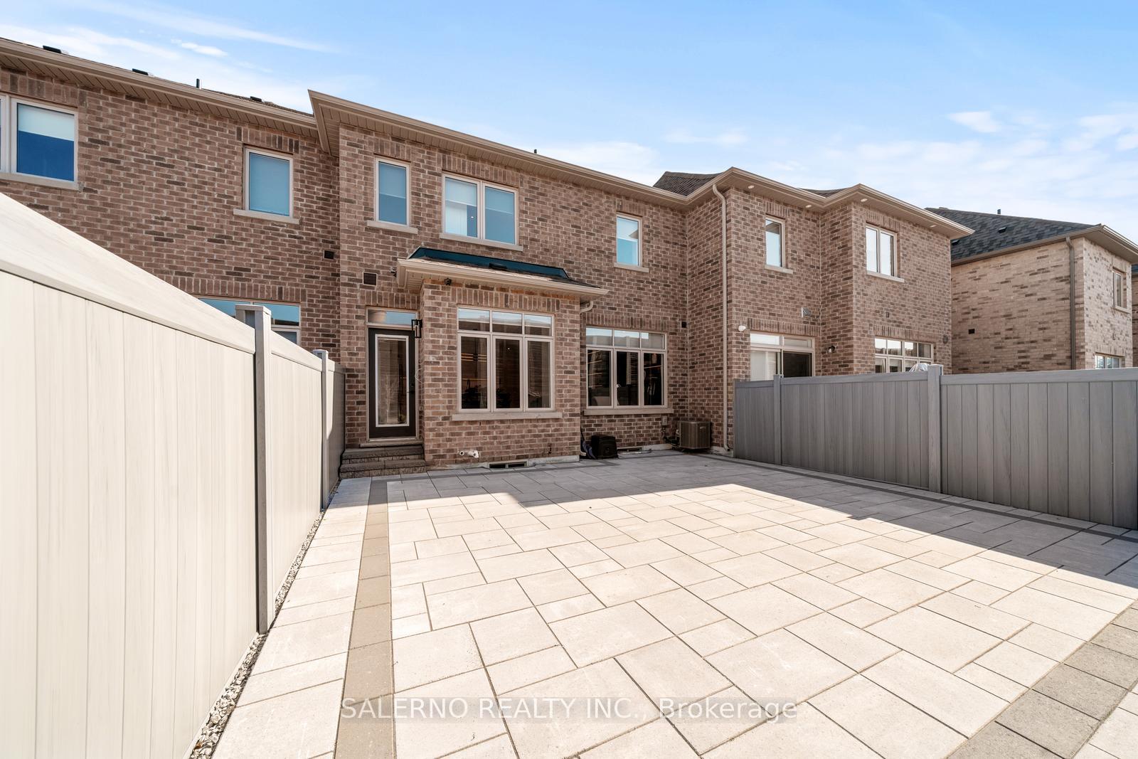 Photo 40 of 54 Tatton Court, King, King City — HOMEH