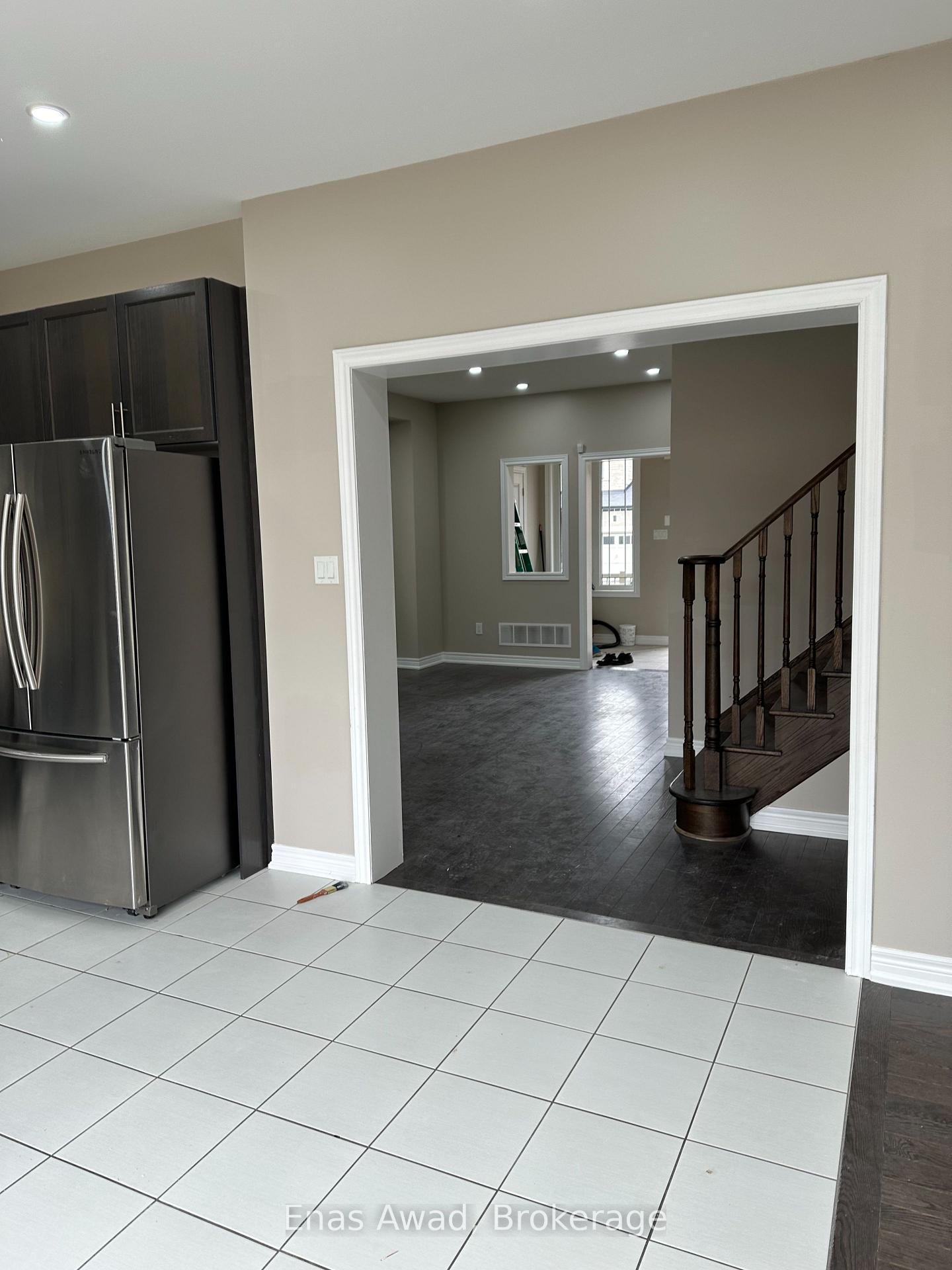 Photo 14 of 1026 Green Street, Innisfil, Lefroy — HOMEH