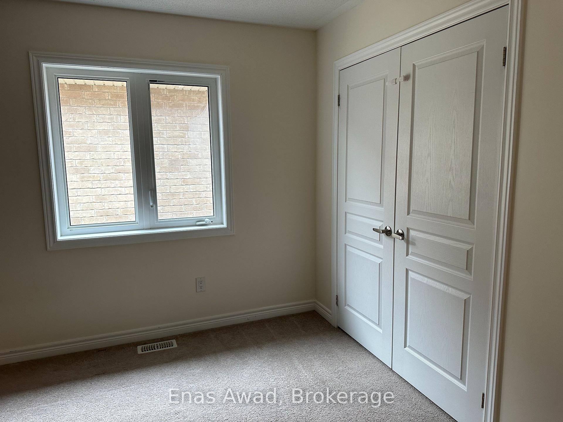 Photo 23 of 1026 Green Street, Innisfil, Lefroy — HOMEH