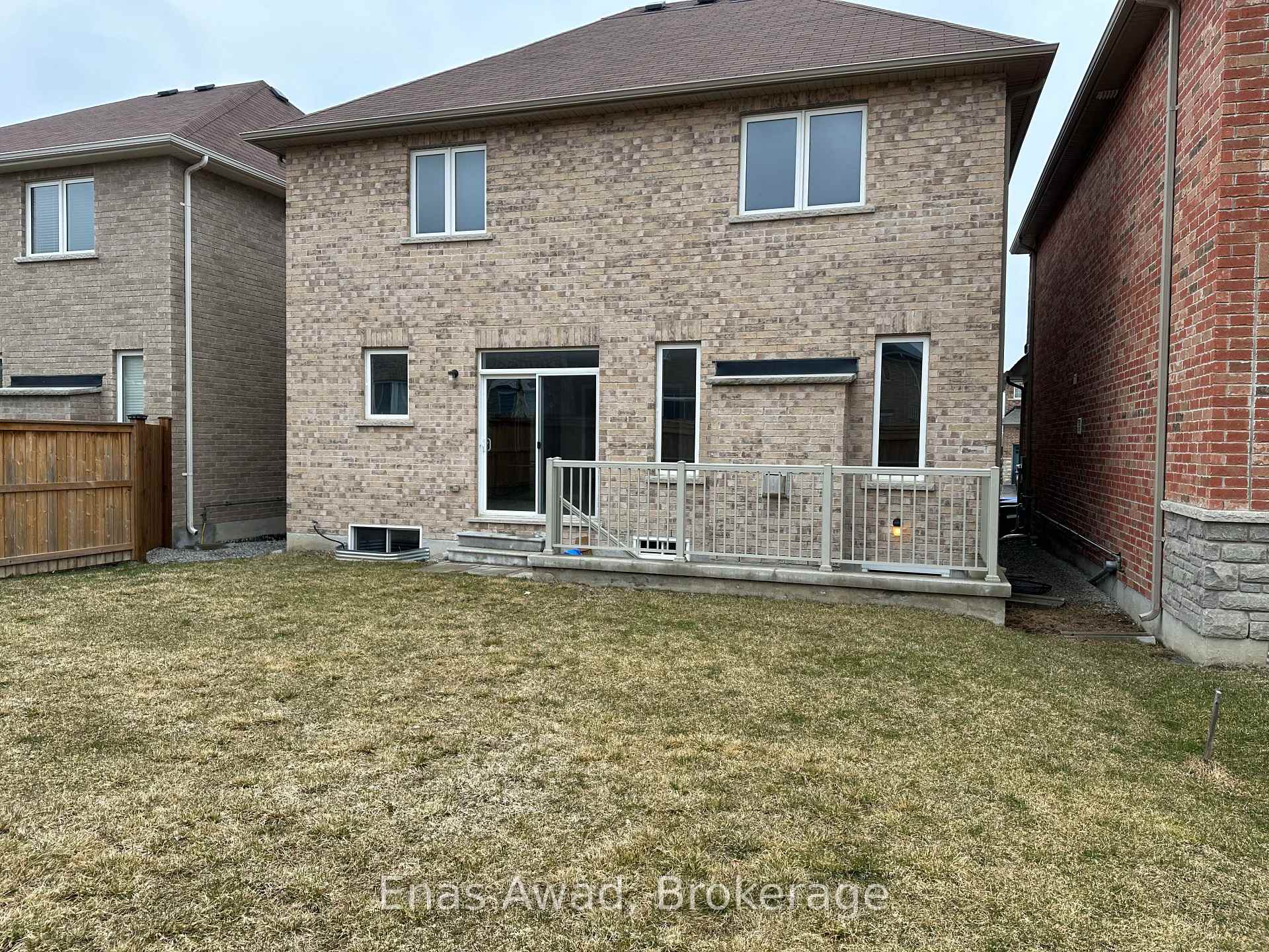 Photo 46 of 1026 Green Street, Innisfil, Lefroy — HOMEH