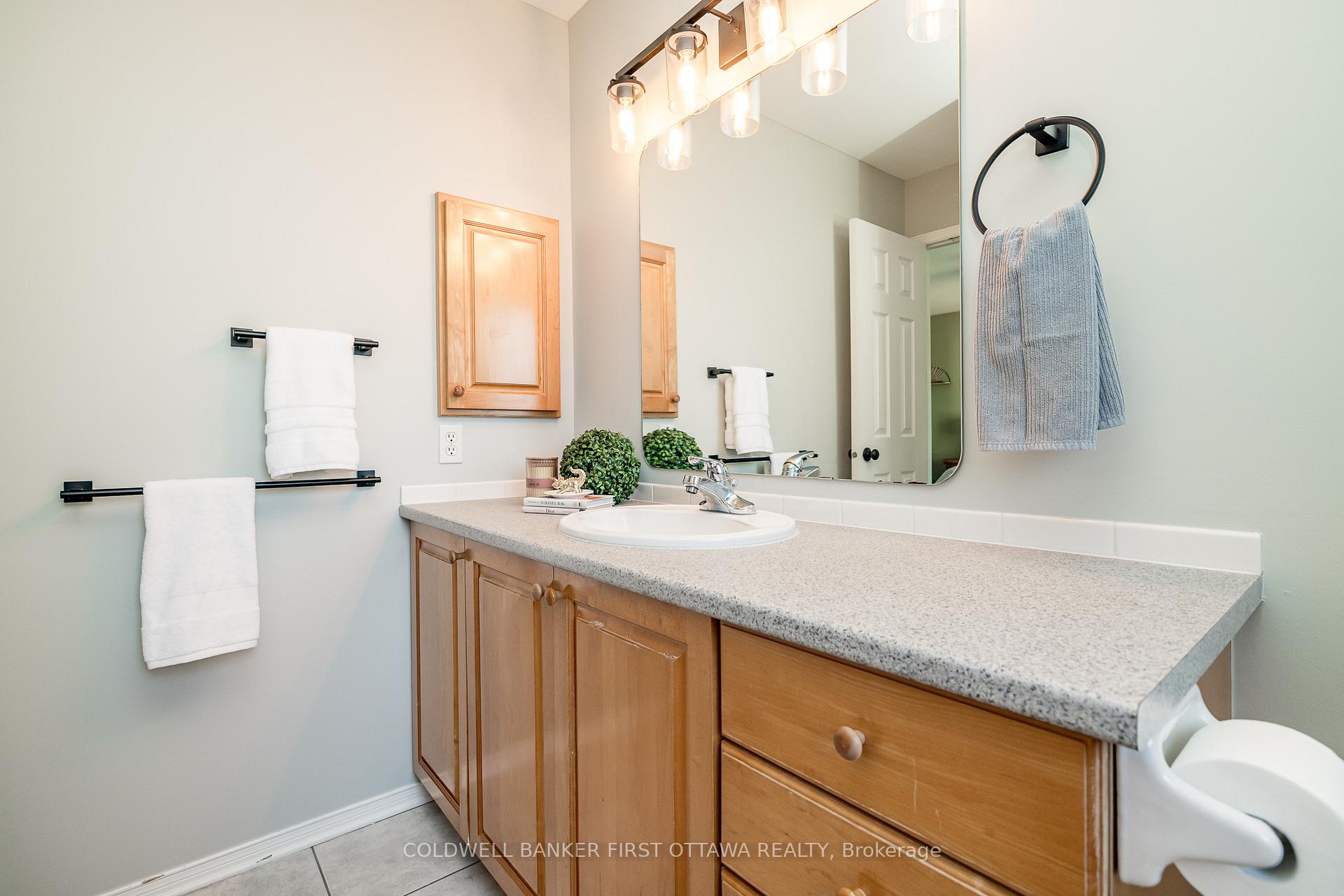 Photo 31 of 491 Meadowbreeze Drive, Ottawa, Kanata - Emerald Meadows/Trailwest — HOMEH