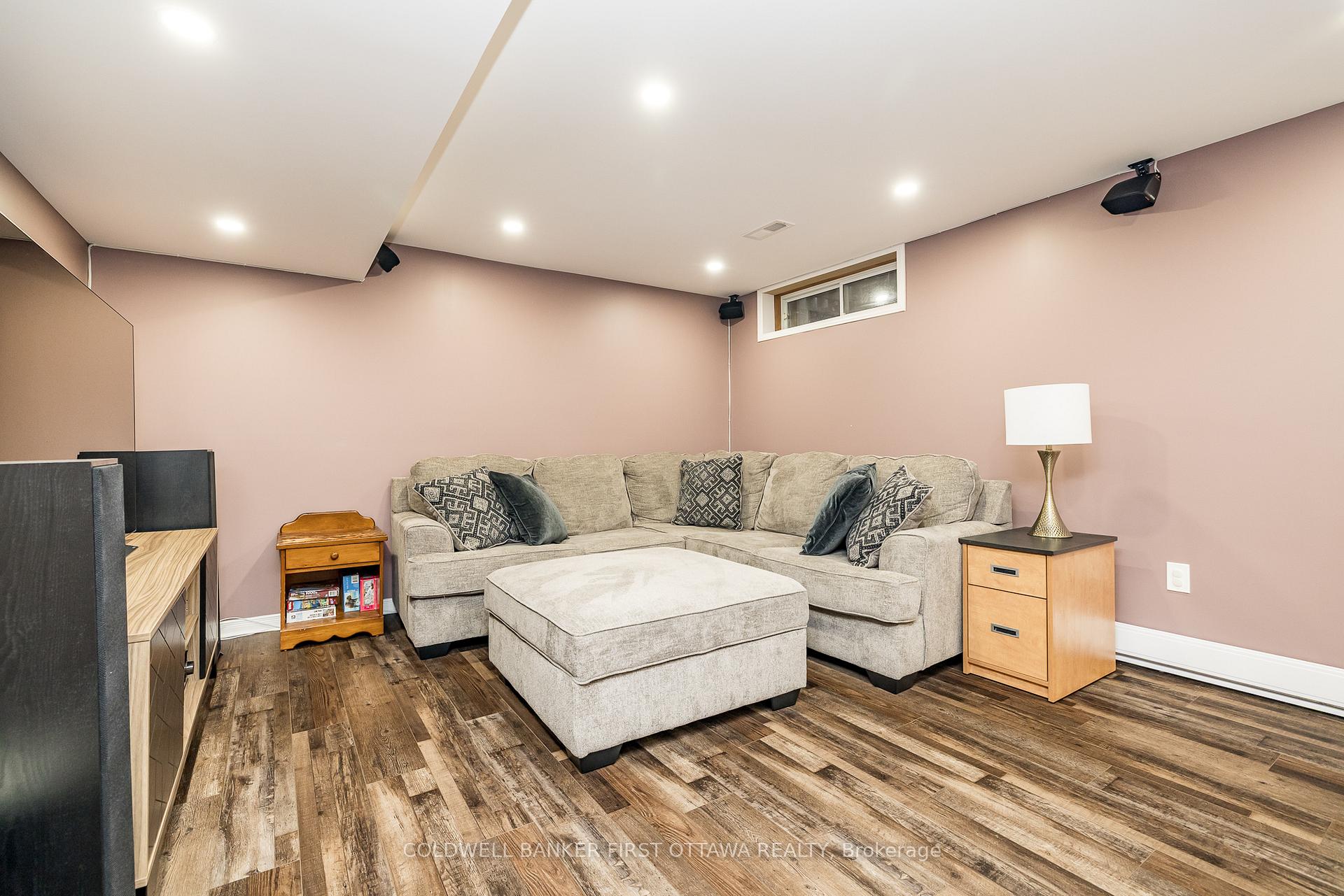 Photo 41 of 491 Meadowbreeze Drive, Ottawa, Kanata - Emerald Meadows/Trailwest — HOMEH