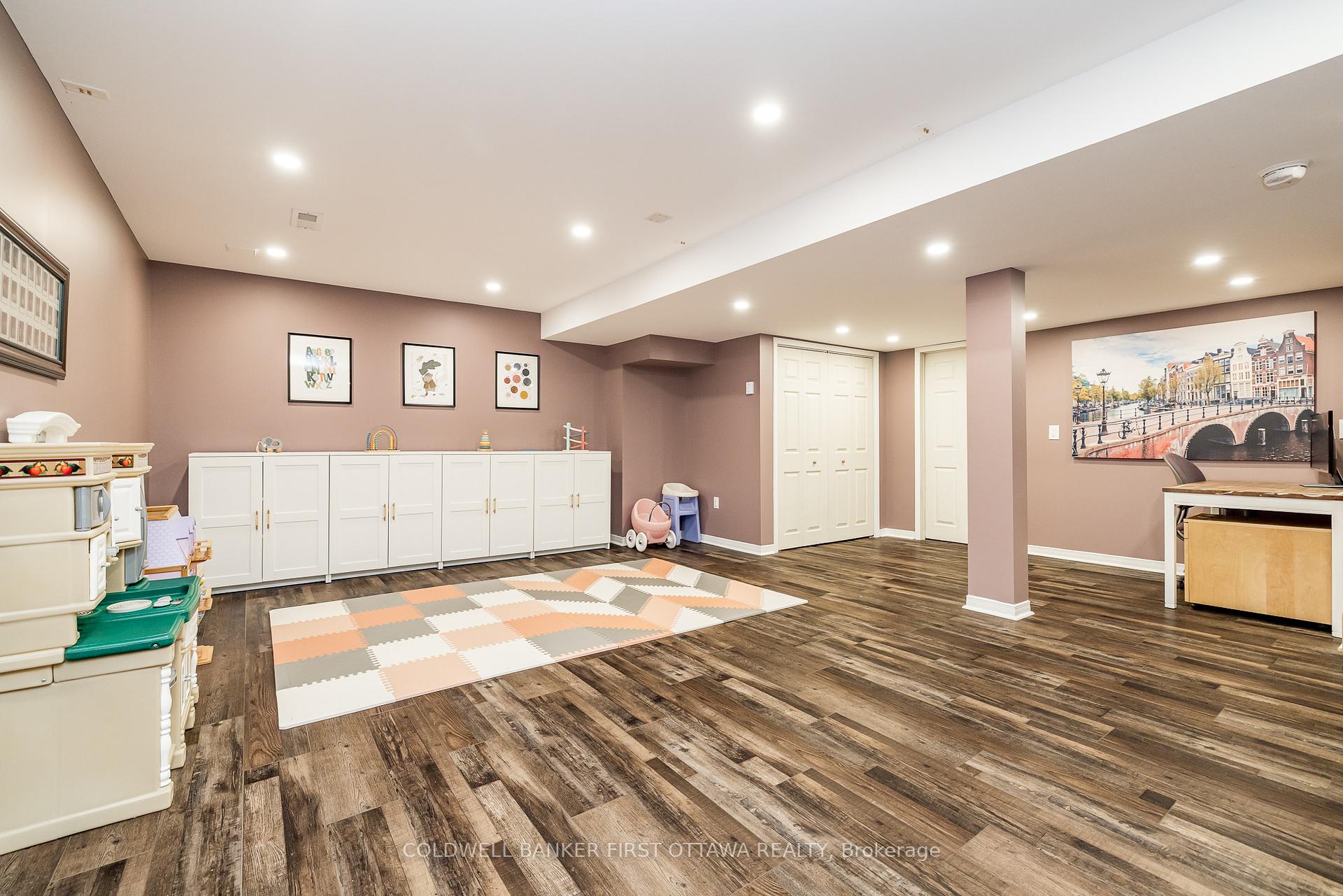 Photo 42 of 491 Meadowbreeze Drive, Ottawa, Kanata - Emerald Meadows/Trailwest — HOMEH