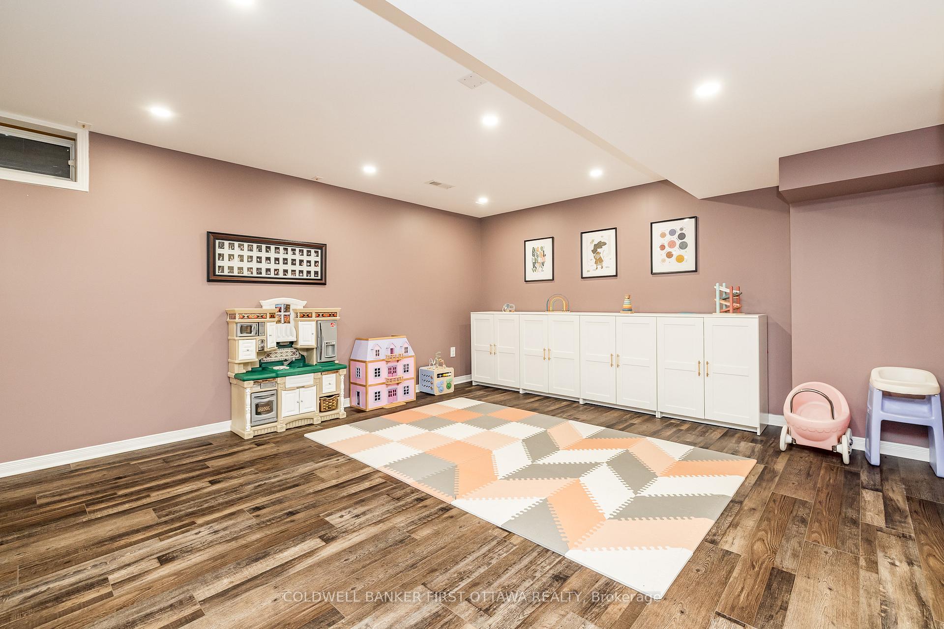 Photo 44 of 491 Meadowbreeze Drive, Ottawa, Kanata - Emerald Meadows/Trailwest — HOMEH