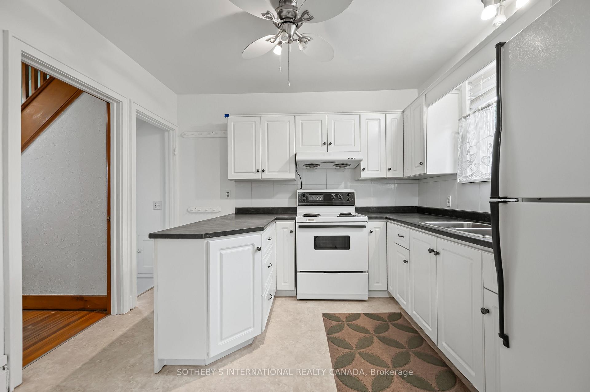 Photo 17 of 185 Highland Road W, Kitchener — HOMEH