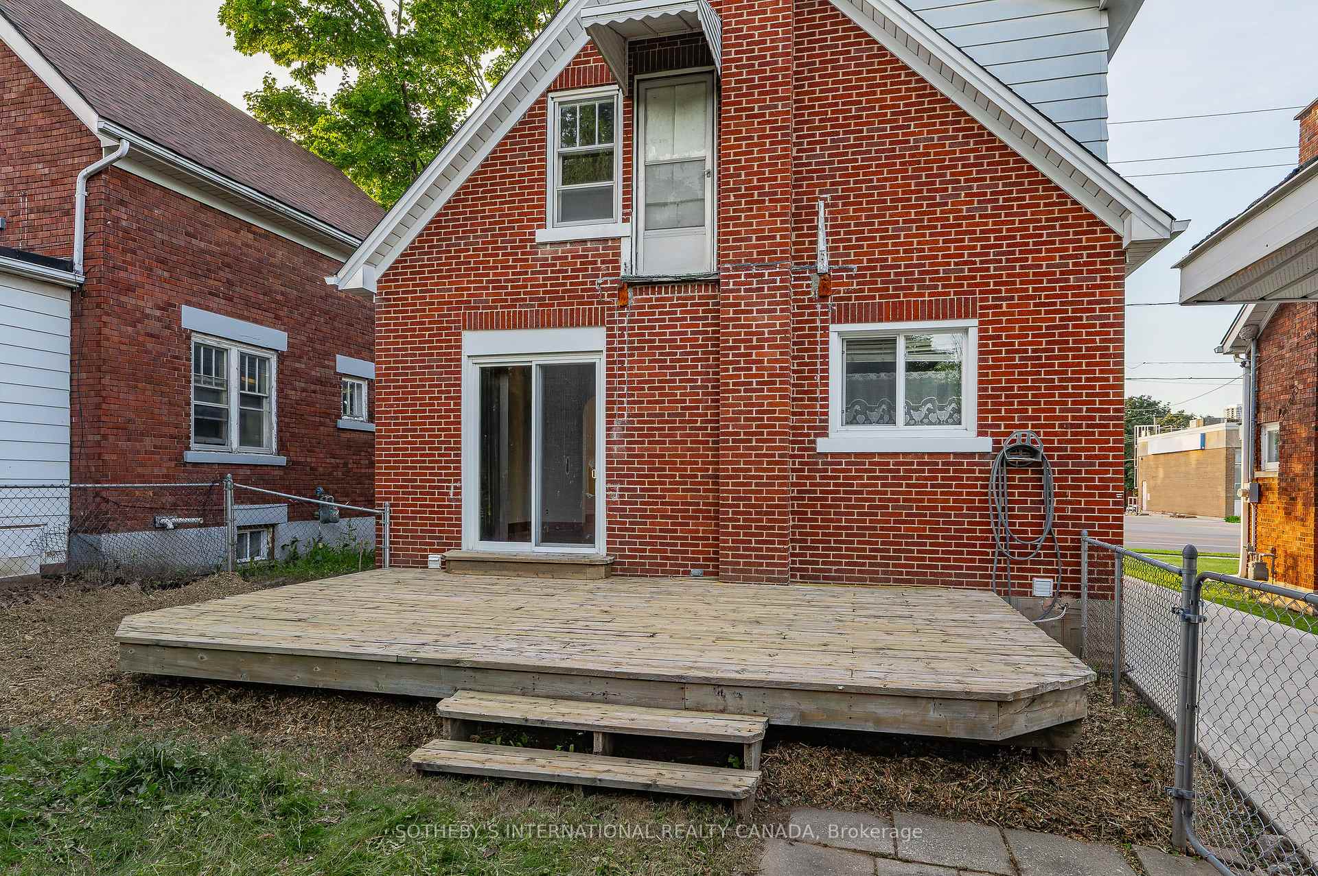 Photo 39 of 185 Highland Road W, Kitchener — HOMEH