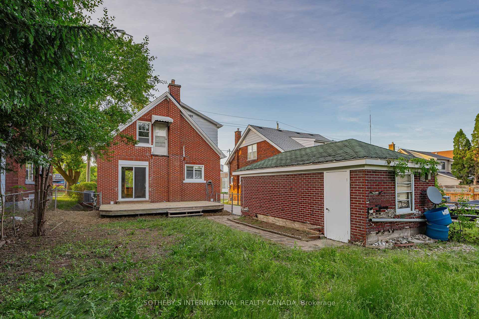 Photo 43 of 185 Highland Road W, Kitchener — HOMEH