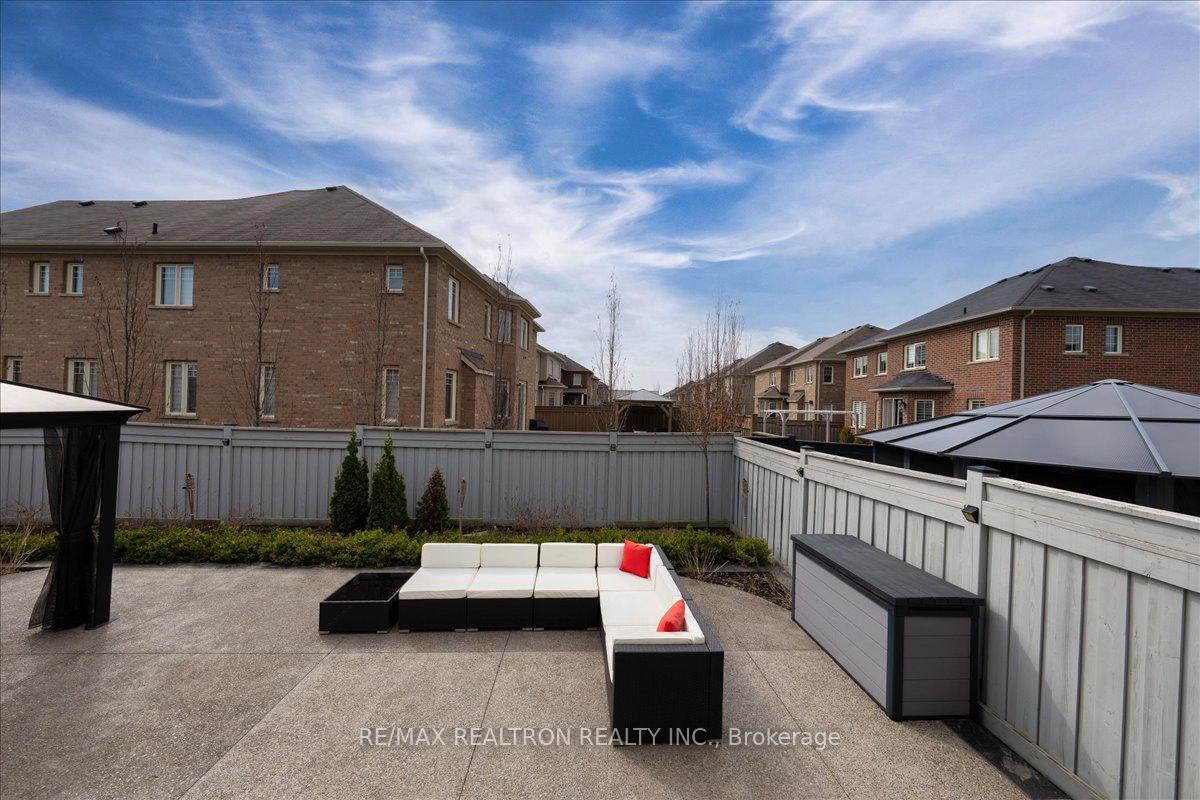 Photo 46 of 13 Fairmont Ridge Trail, King, Nobleton — HOMEH