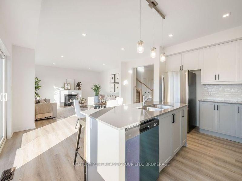 Photo 12 of 61 Dusenbury Drive, Loyalist, Lennox and Addington - South — HOMEH