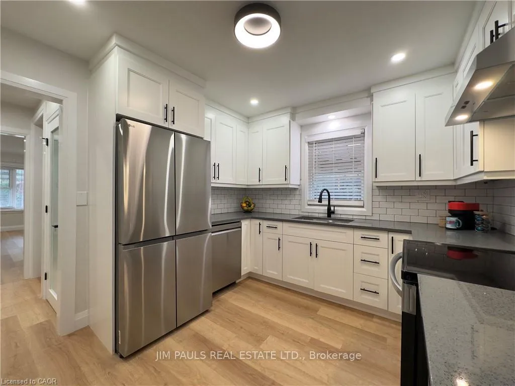 Photo 11 of 232 Rodgers Road, Hamilton, Bartonville — HOMEH