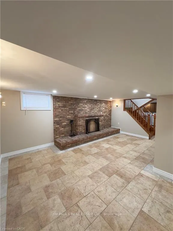 Photo 22 of 232 Rodgers Road, Hamilton, Bartonville — HOMEH