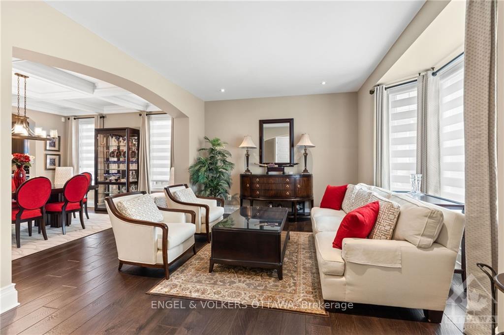 Photo 4 of 812 Percival Crescent, Ottawa, Mahogany Community — HOMEH