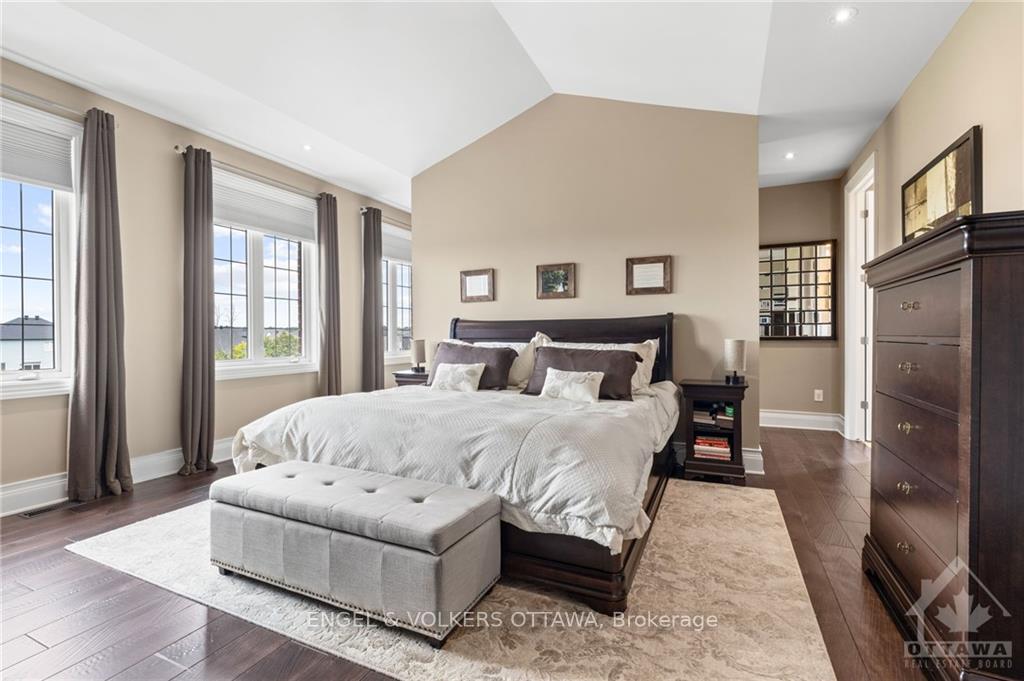 Photo 14 of 812 Percival Crescent, Ottawa, Mahogany Community — HOMEH