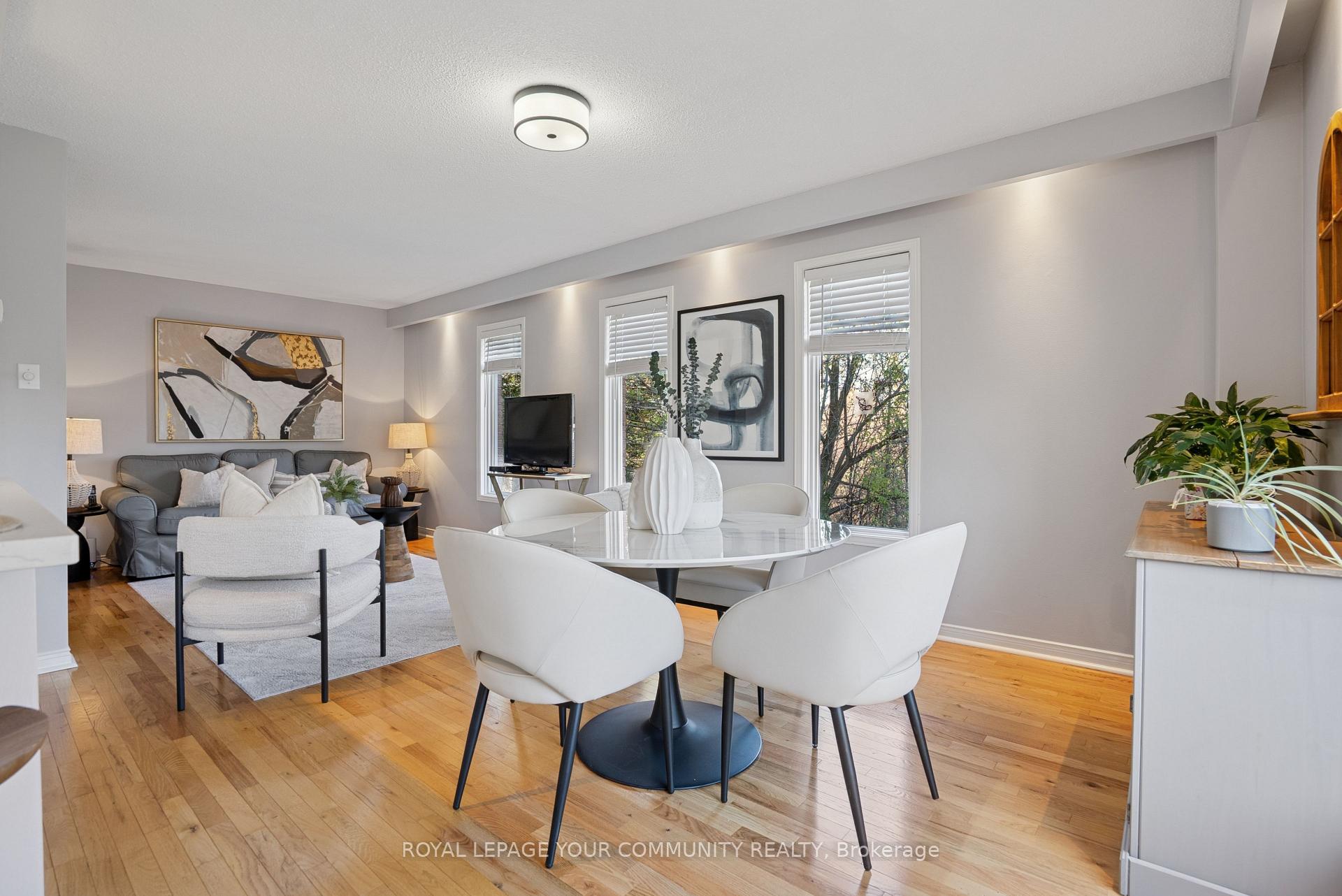 Photo 6 of 99 Durie Lane, Markham, Aileen-Willowbrook — HOMEH