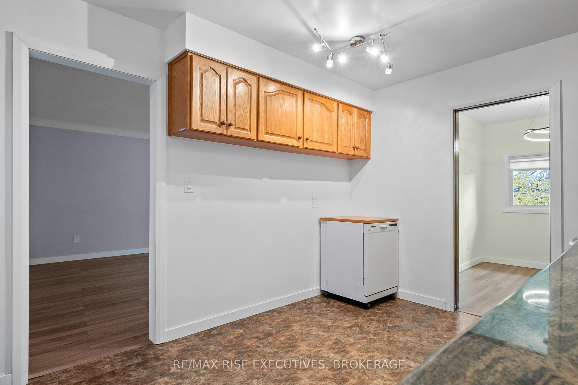 Photo 13 of 802 Haverhill Drive, Kingston, City Southwest — HOMEH