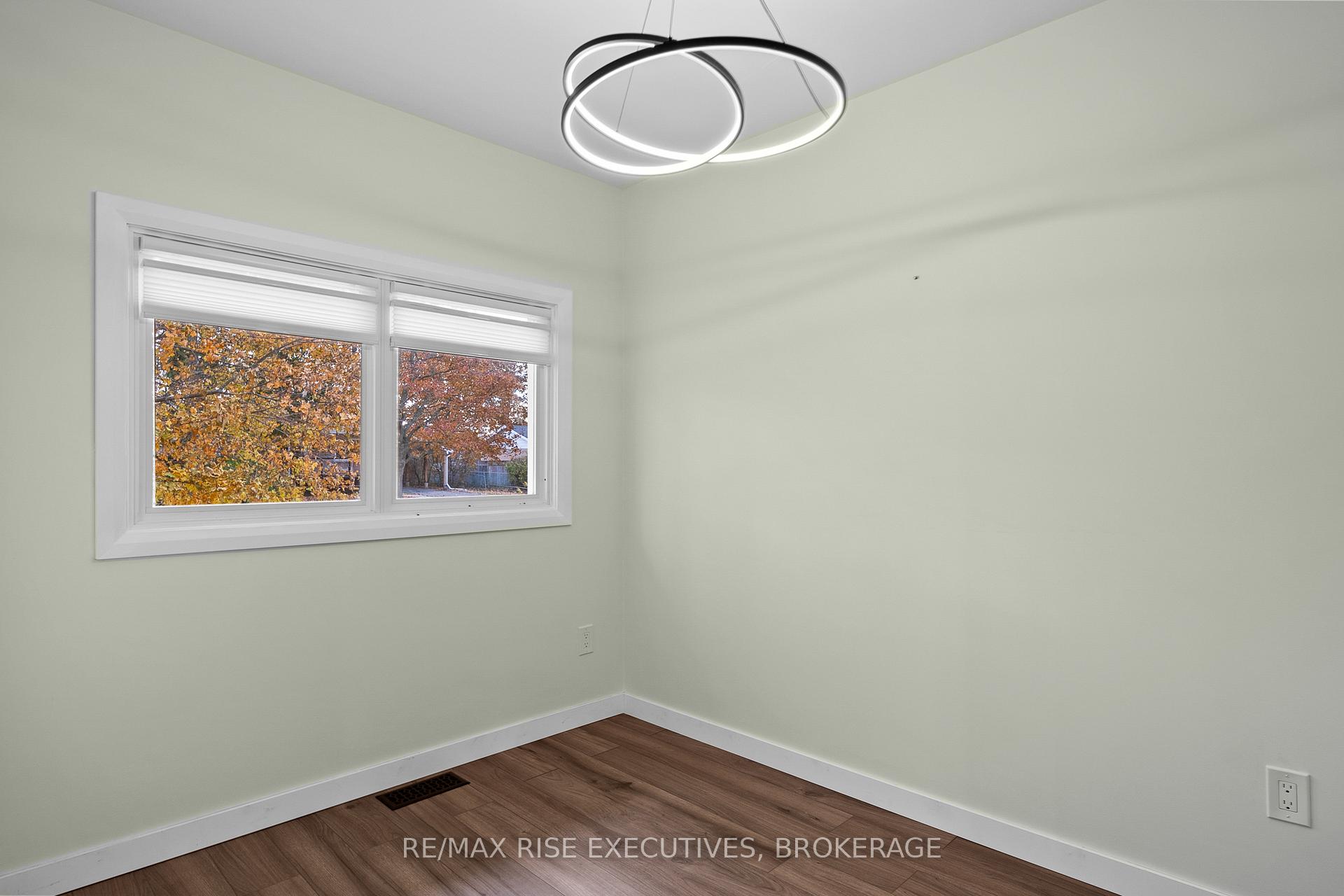 Photo 16 of 802 Haverhill Drive, Kingston, City Southwest — HOMEH