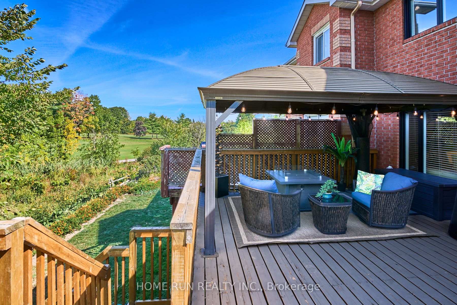 Photo 3 of 21 Longboat Court, Ottawa, Kanata - Kanata Lakes/Heritage Hills — HOMEH