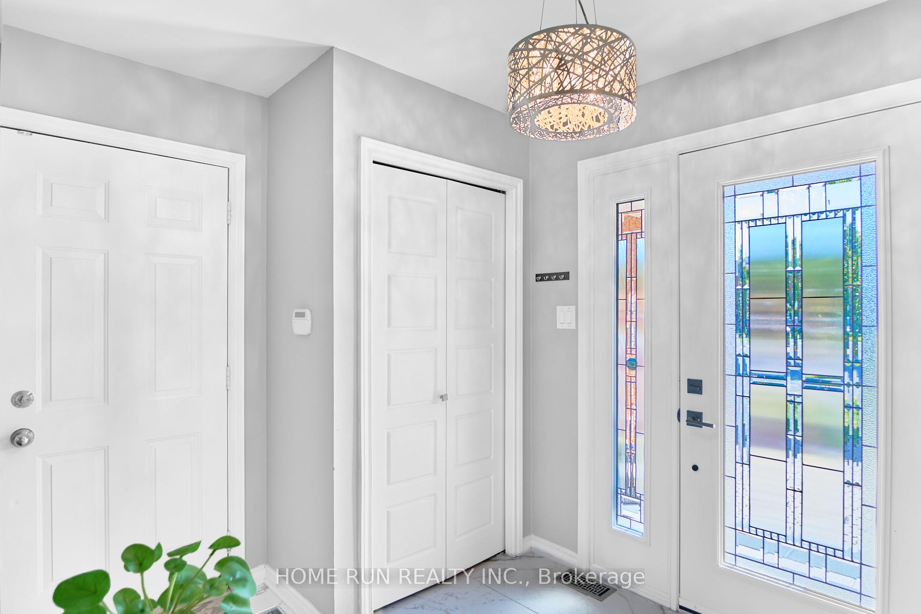 Photo 14 of 21 Longboat Court, Ottawa, Kanata - Kanata Lakes/Heritage Hills — HOMEH