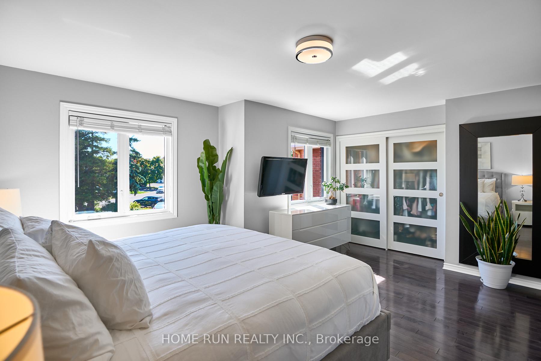 Photo 17 of 21 Longboat Court, Ottawa, Kanata - Kanata Lakes/Heritage Hills — HOMEH