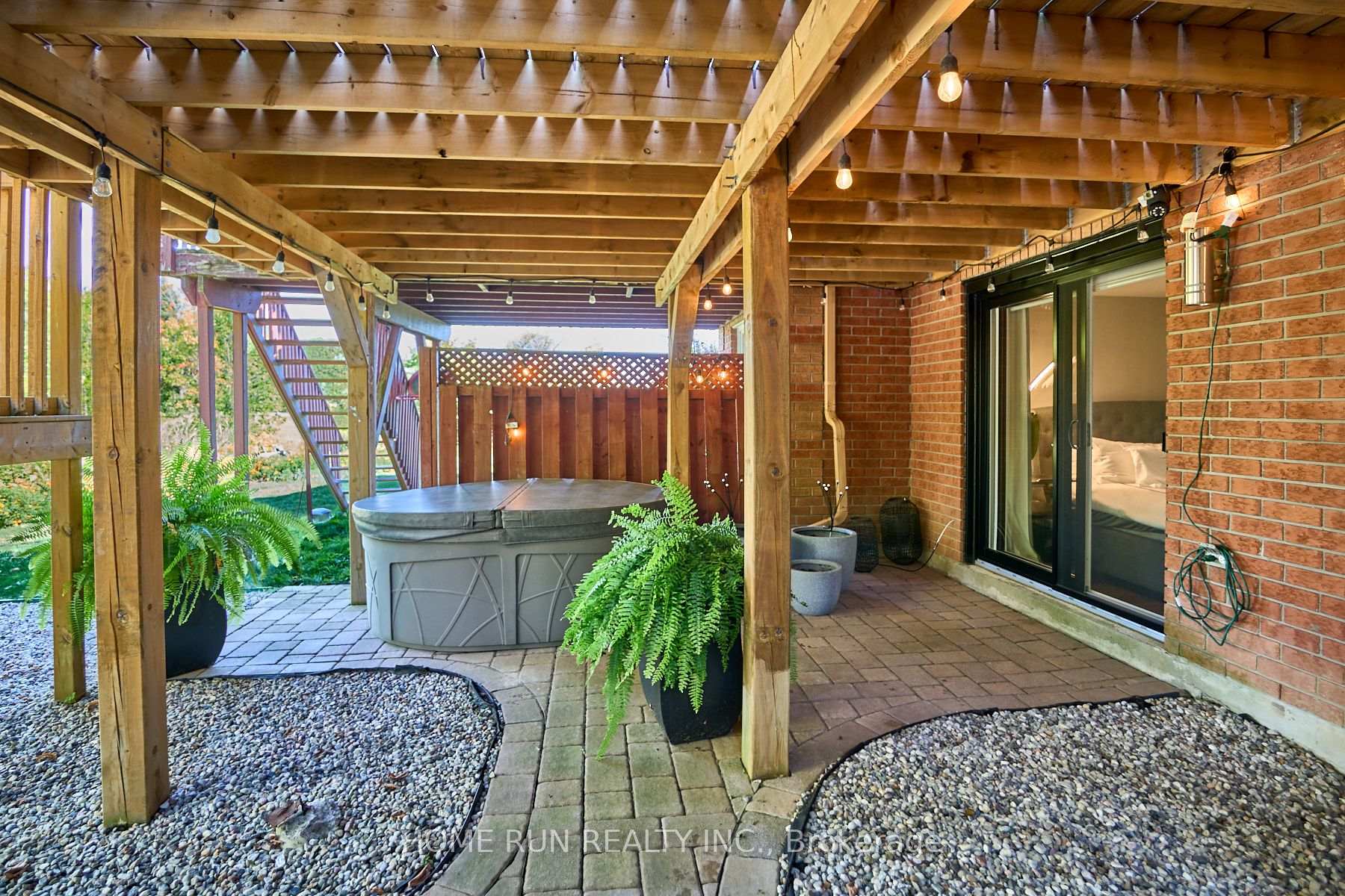 Photo 30 of 21 Longboat Court, Ottawa, Kanata - Kanata Lakes/Heritage Hills — HOMEH