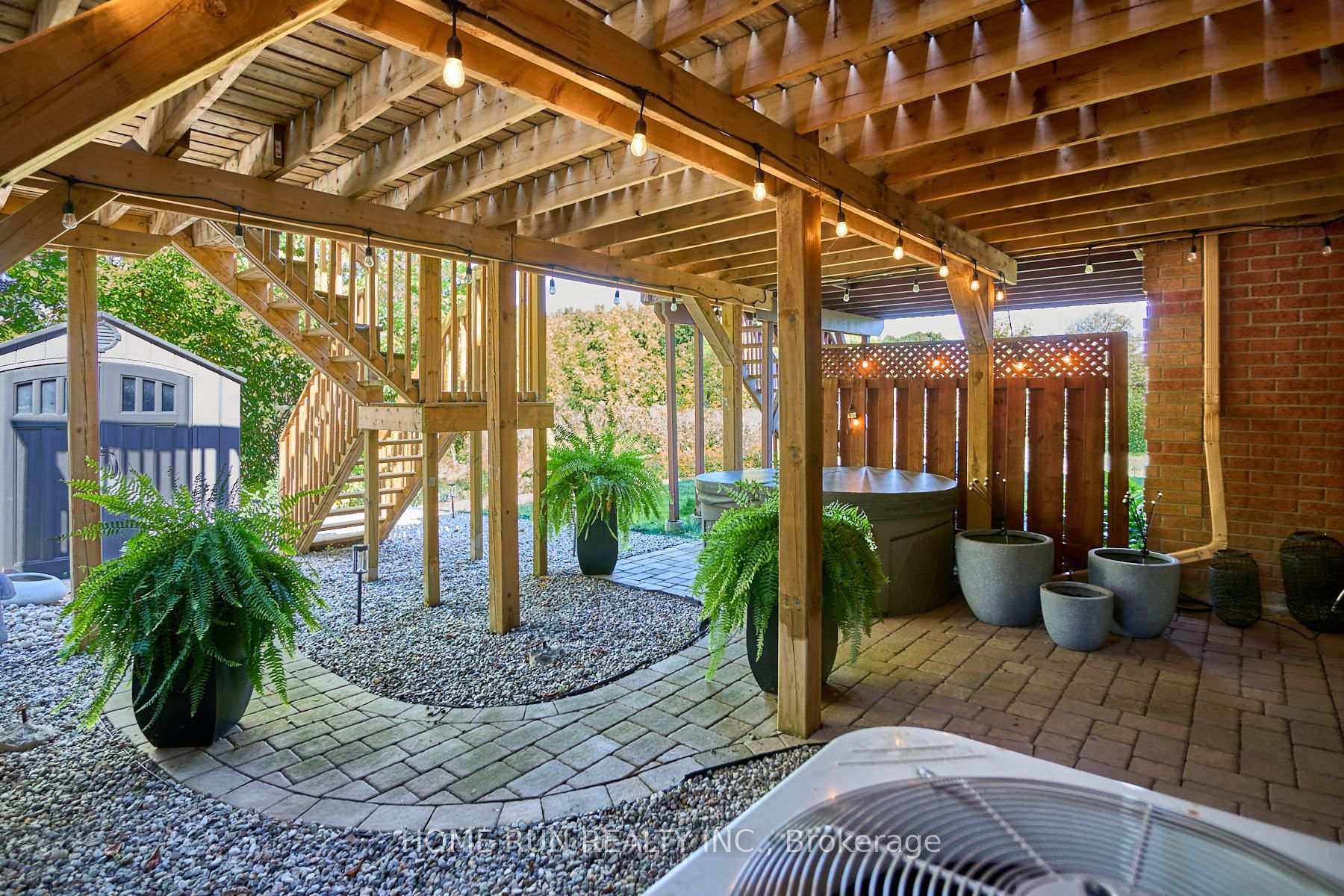 Photo 31 of 21 Longboat Court, Ottawa, Kanata - Kanata Lakes/Heritage Hills — HOMEH