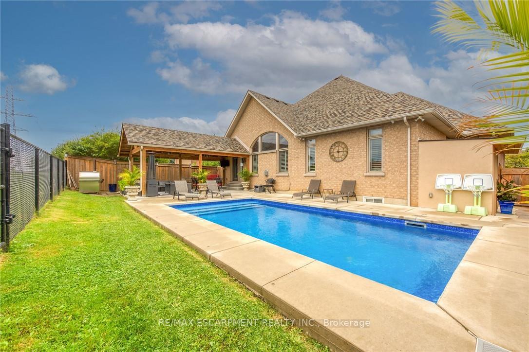Photo 6 of 117 Christopher Drive, Hamilton, Kennedy — HOMEH
