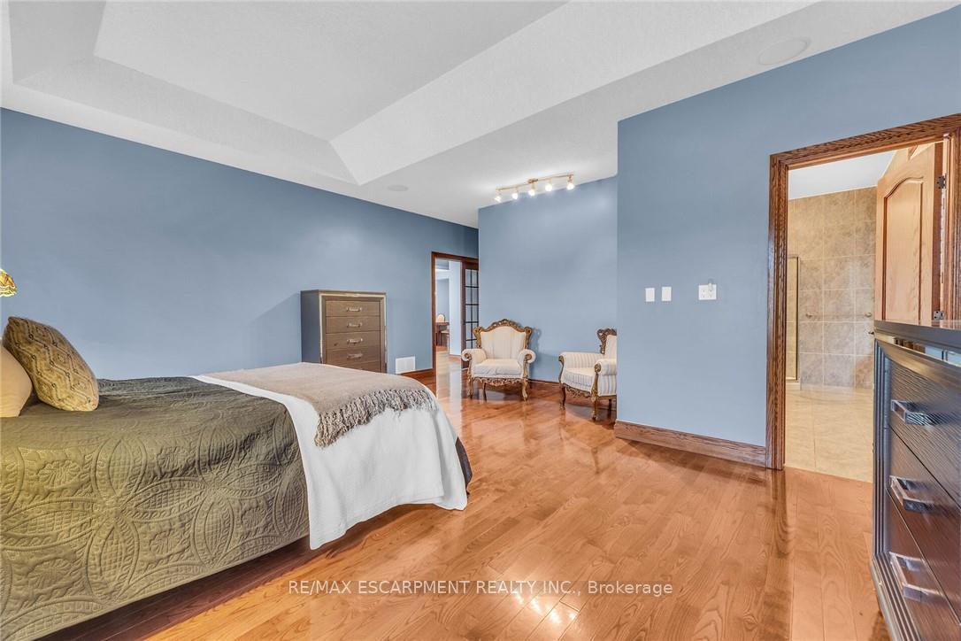 Photo 24 of 117 Christopher Drive, Hamilton, Kennedy — HOMEH