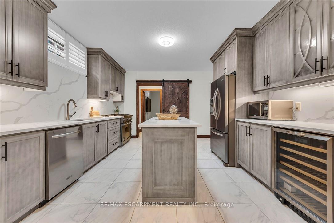 Photo 32 of 117 Christopher Drive, Hamilton, Kennedy — HOMEH