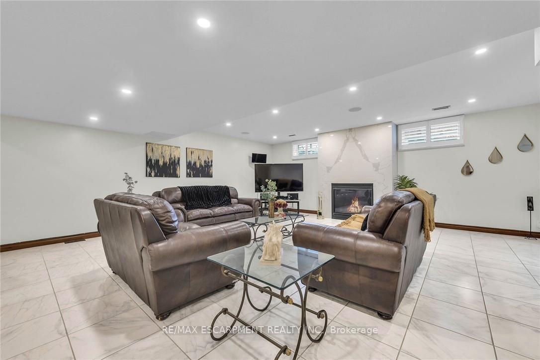 Photo 34 of 117 Christopher Drive, Hamilton, Kennedy — HOMEH