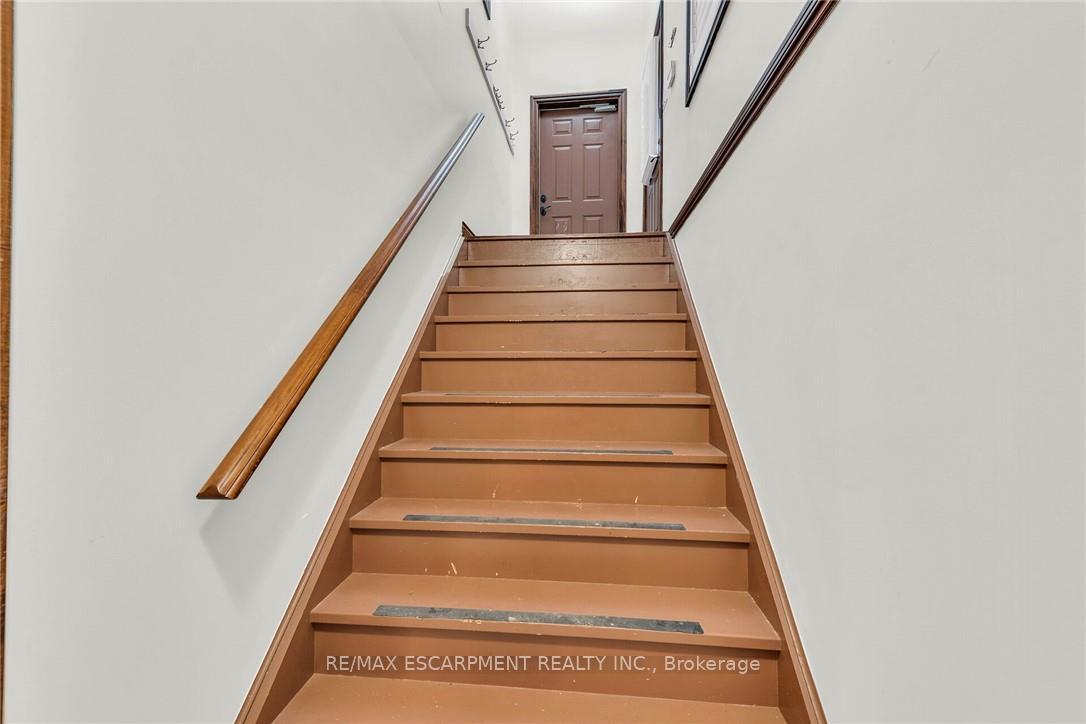 Photo 38 of 117 Christopher Drive, Hamilton, Kennedy — HOMEH