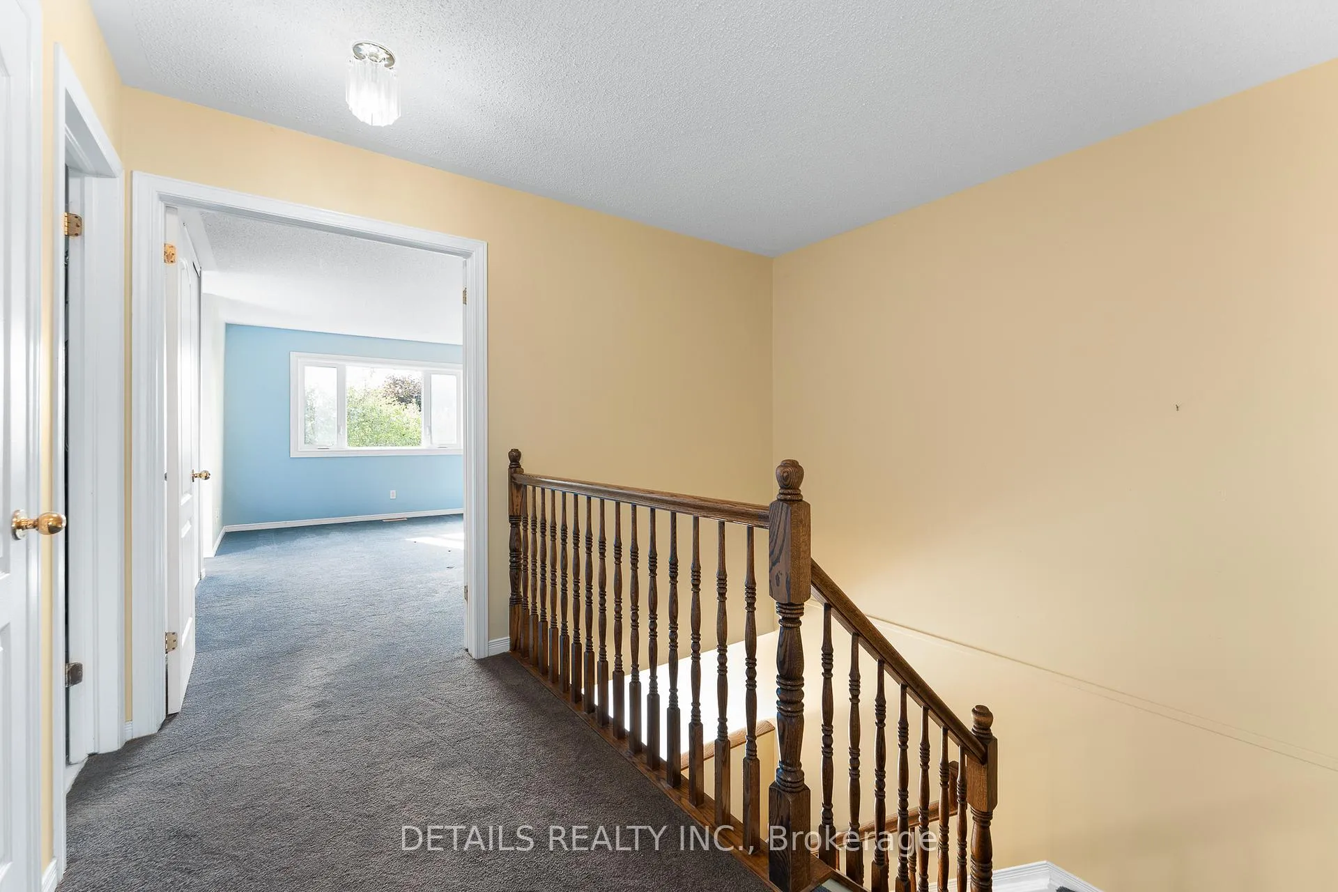 Photo 17 of 32 Crownridge Drive, Ottawa, Kanata - Emerald Meadows/Trailwest — HOMEH