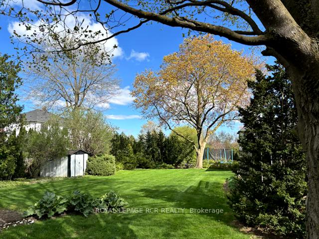 Photo 2 of 47 Elizabeth Drive, King, Nobleton — HOMEH