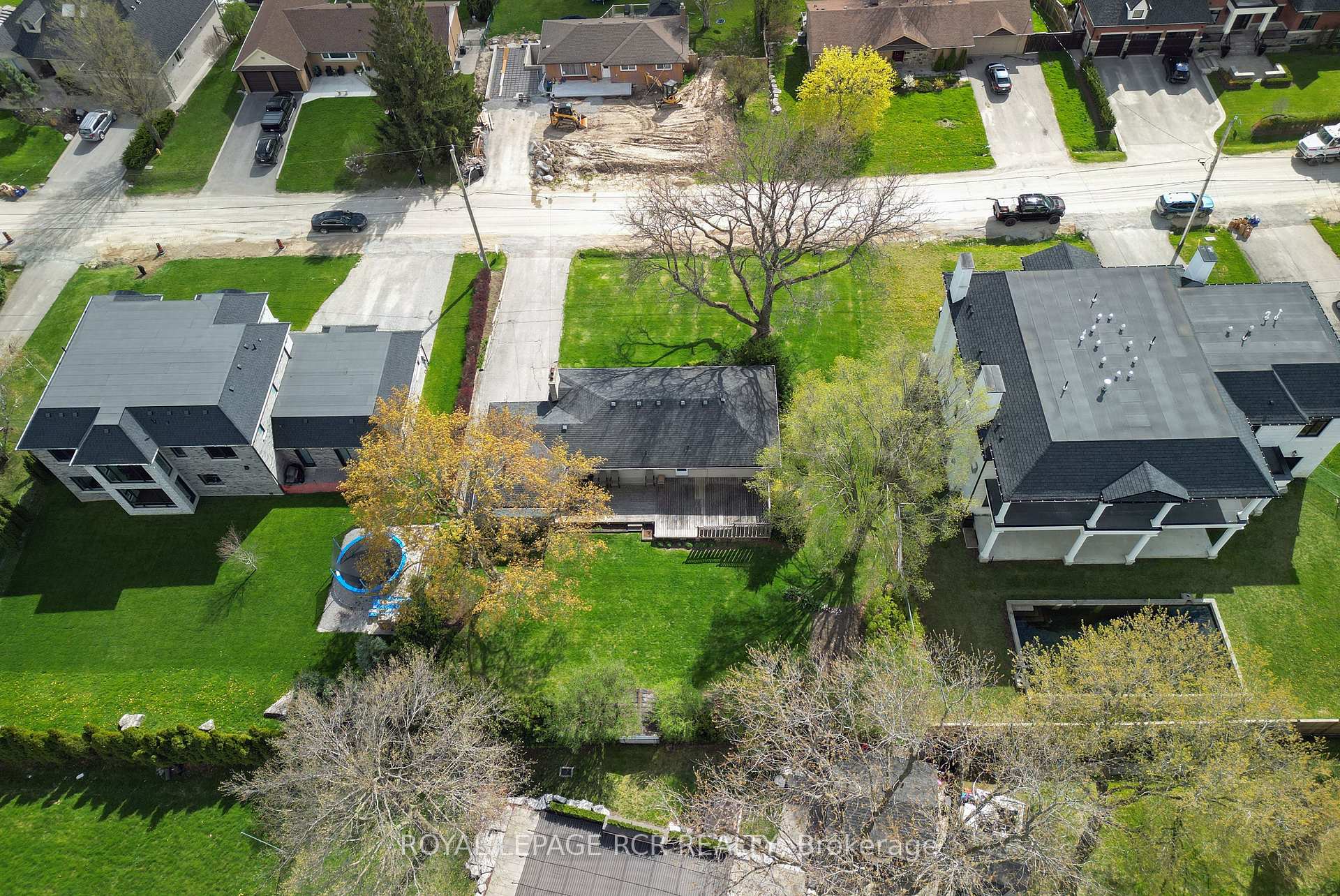 Photo 7 of 47 Elizabeth Drive, King, Nobleton — HOMEH