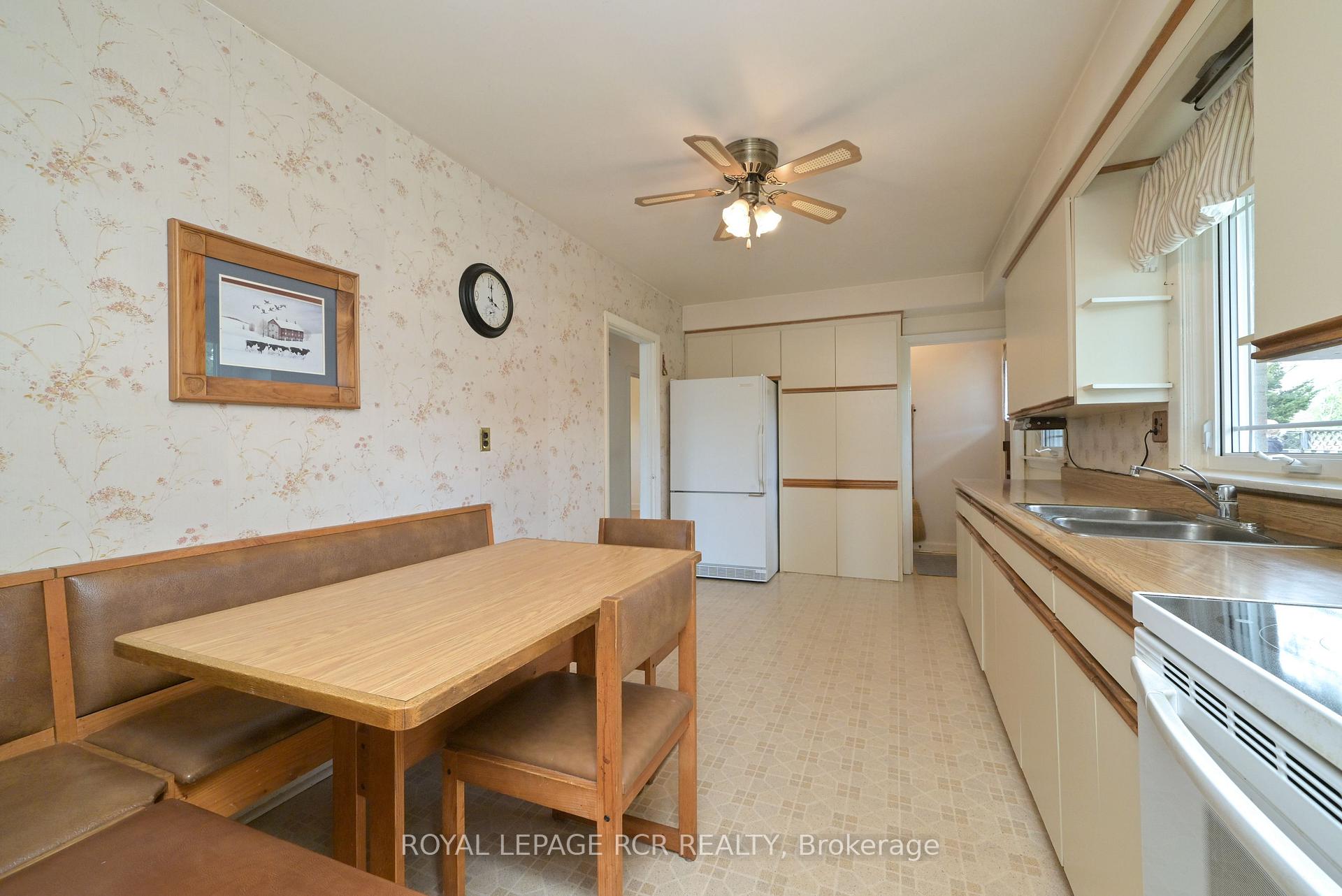 Photo 19 of 47 Elizabeth Drive, King, Nobleton — HOMEH