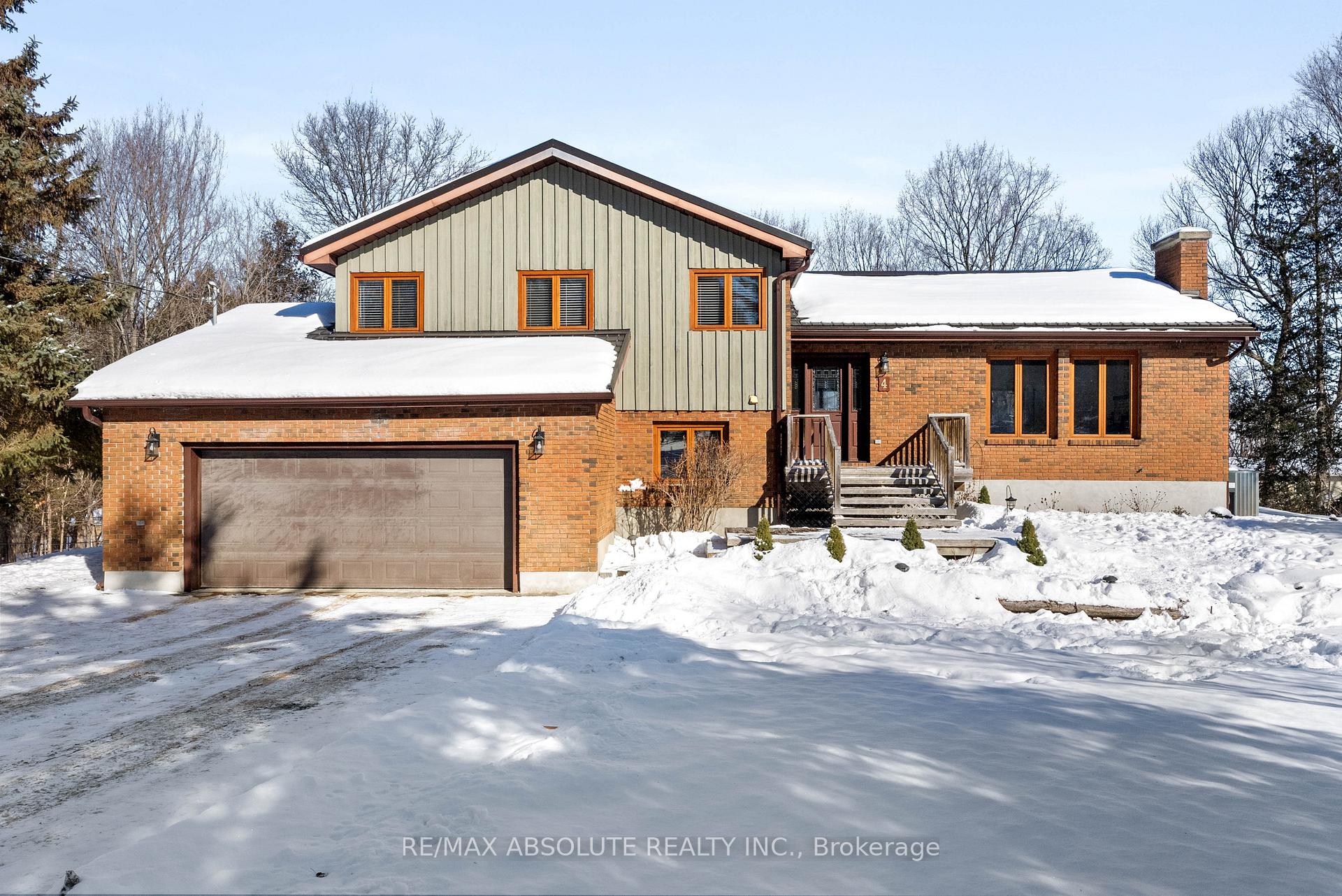 Photo 1 of 4 Rockwood Drive, McNab/Braeside, Mcnab/Braeside Twps — HOMEH