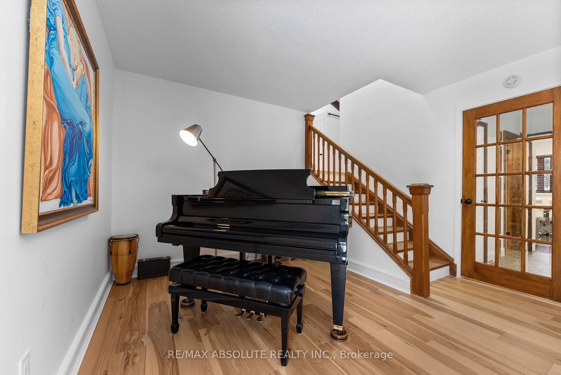 Photo 22 of 4 Rockwood Drive, McNab/Braeside, Mcnab/Braeside Twps — HOMEH