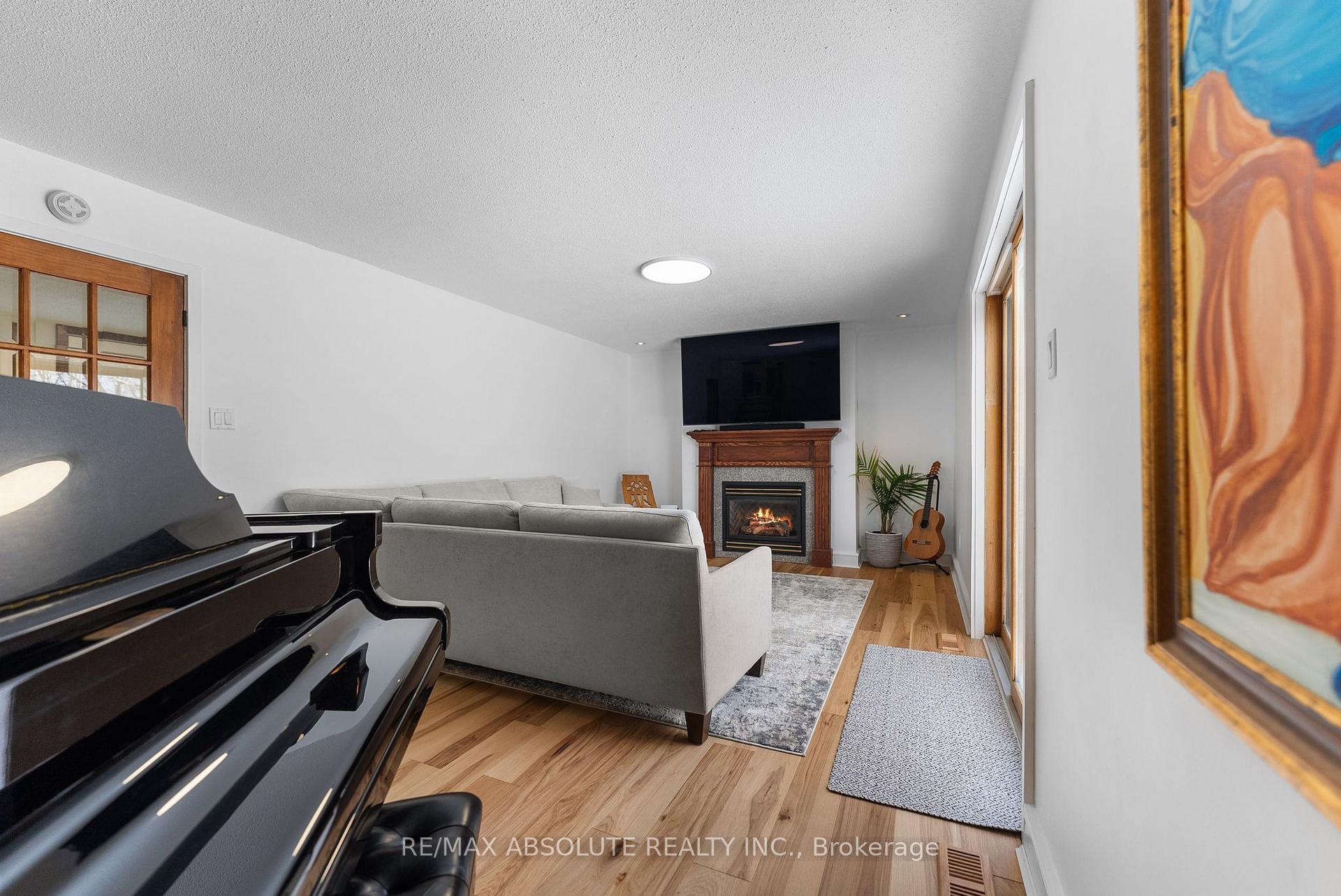 Photo 23 of 4 Rockwood Drive, McNab/Braeside, Mcnab/Braeside Twps — HOMEH