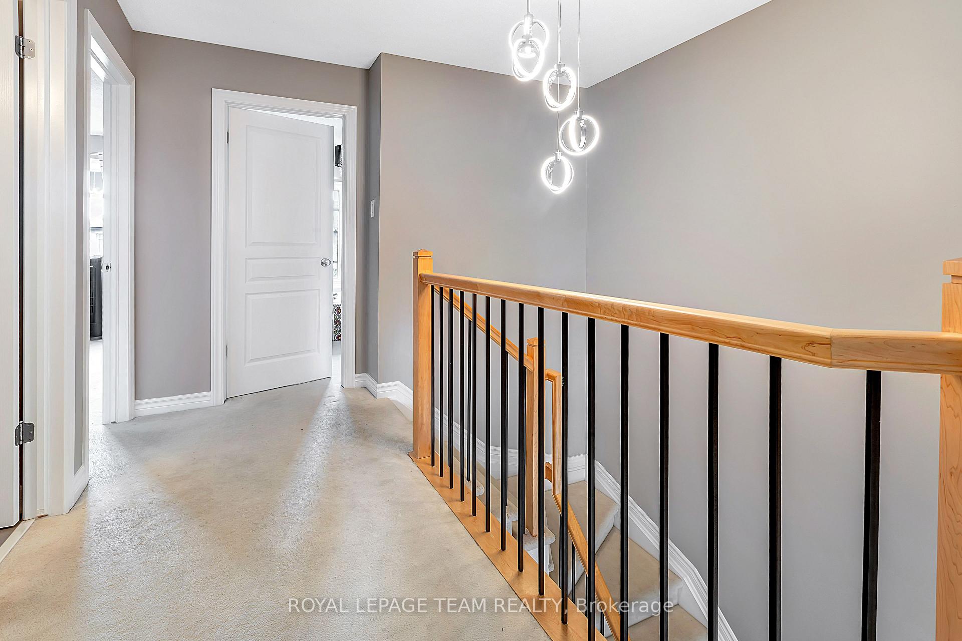 Photo 17 of 421 Arncliffe Avenue, Ottawa, Kanata - Morgan's Grant/South March — HOMEH
