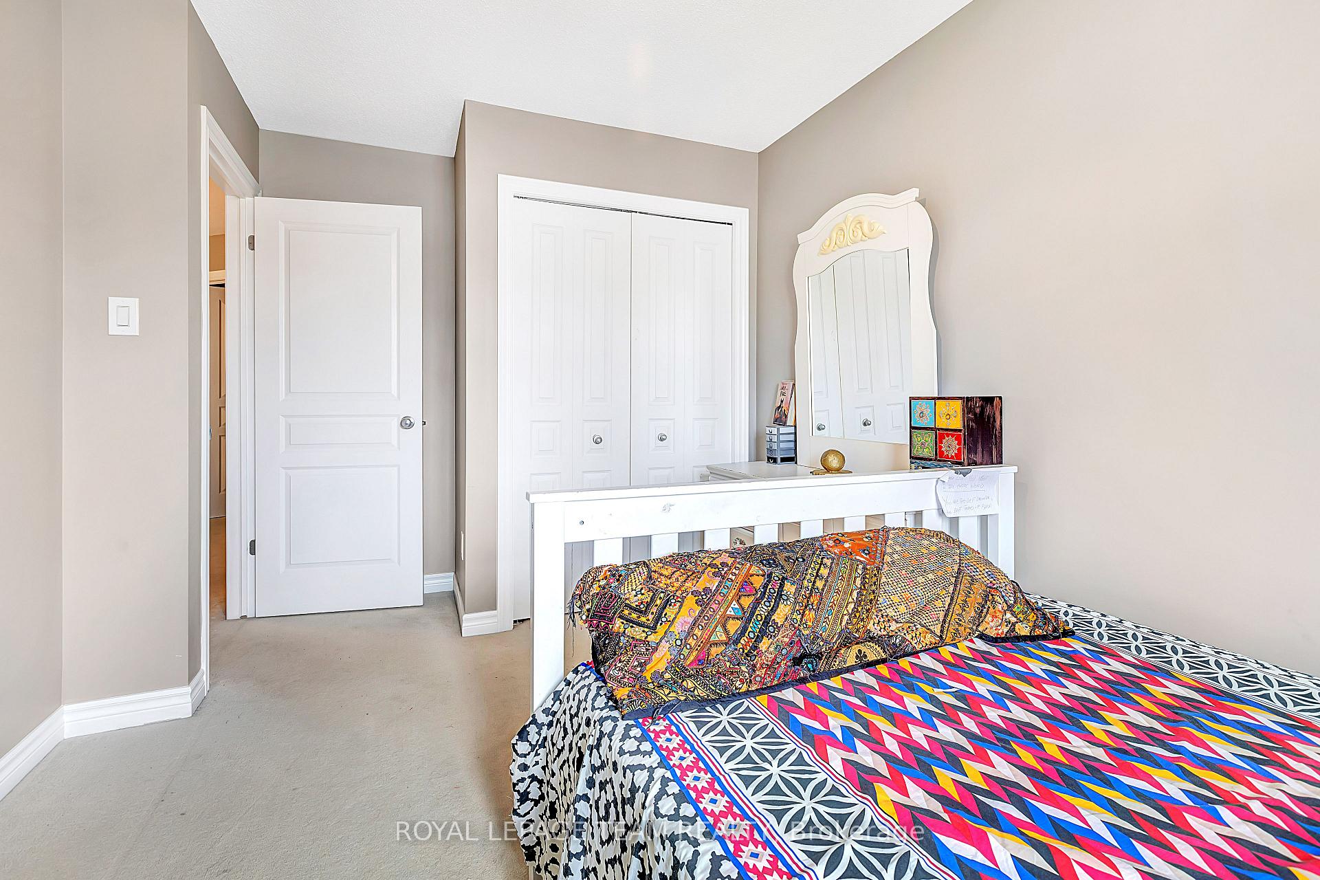 Photo 25 of 421 Arncliffe Avenue, Ottawa, Kanata - Morgan's Grant/South March — HOMEH