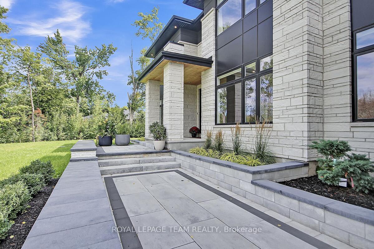 Photo 4 of 5852 Red Castle Ridge, Ottawa, Manotick East to Manotick Station — HOMEH