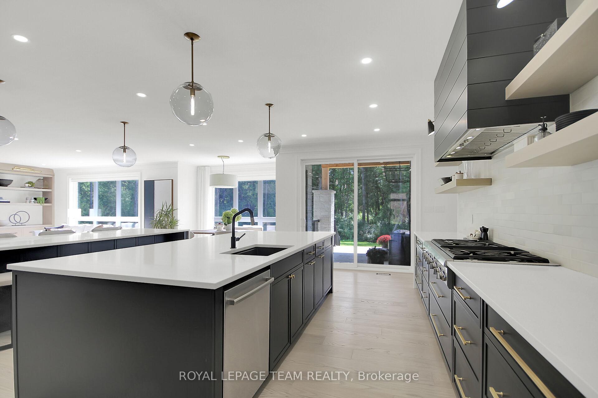 Photo 20 of 5852 Red Castle Ridge, Ottawa, Manotick East to Manotick Station — HOMEH