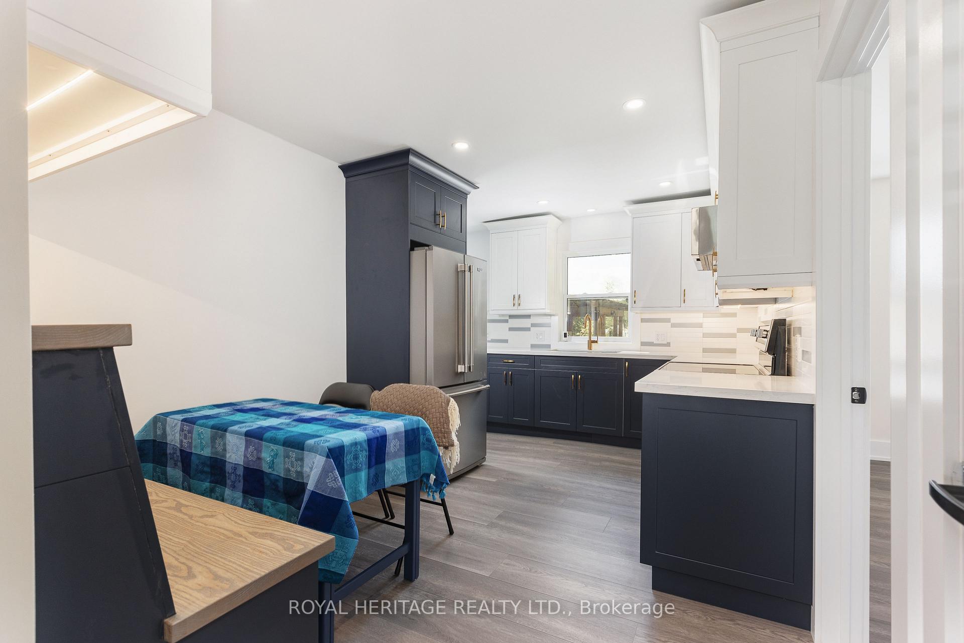 Photo 8 of 1275 Killarney Beach Road, Innisfil, Lefroy — HOMEH