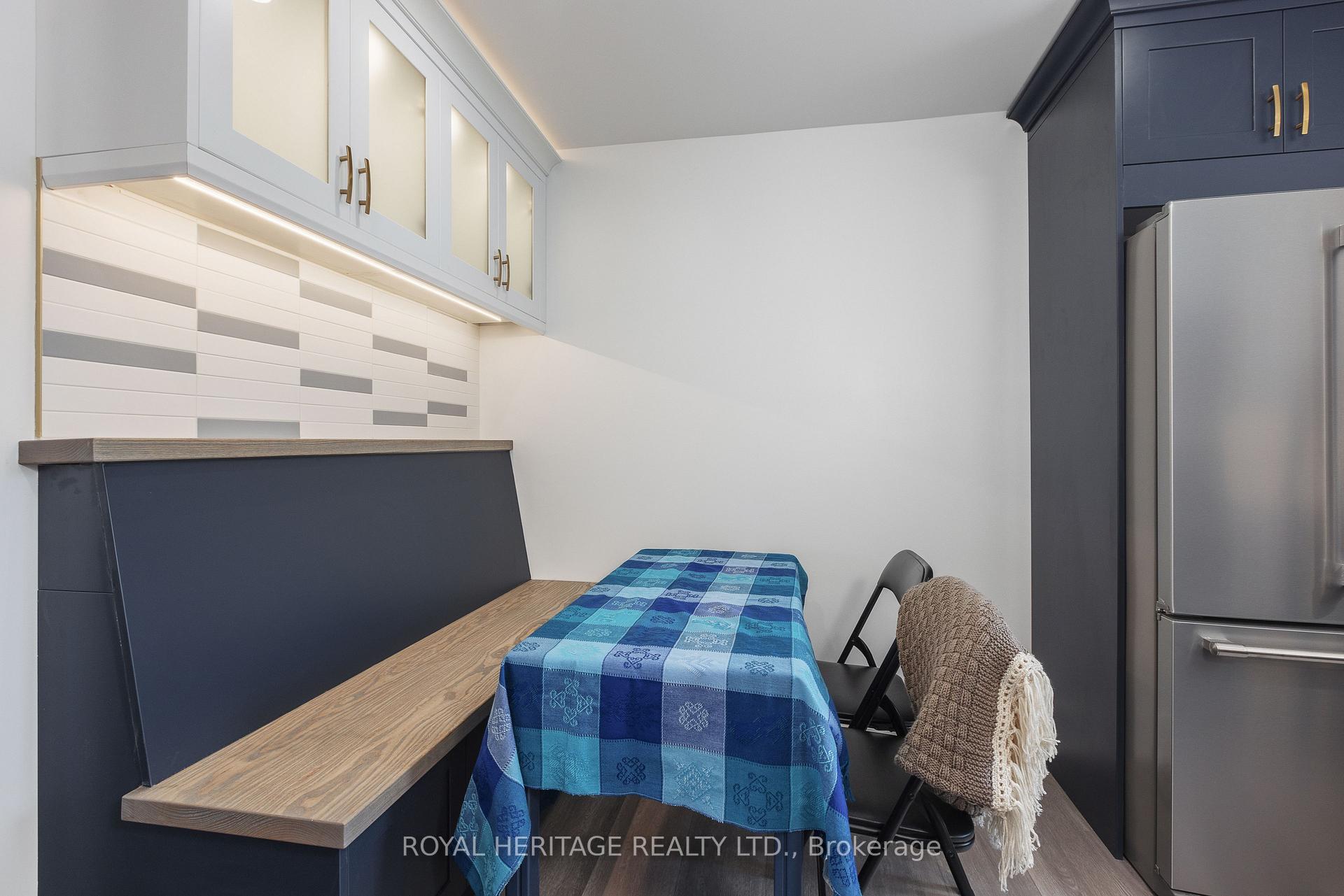 Photo 10 of 1275 Killarney Beach Road, Innisfil, Lefroy — HOMEH